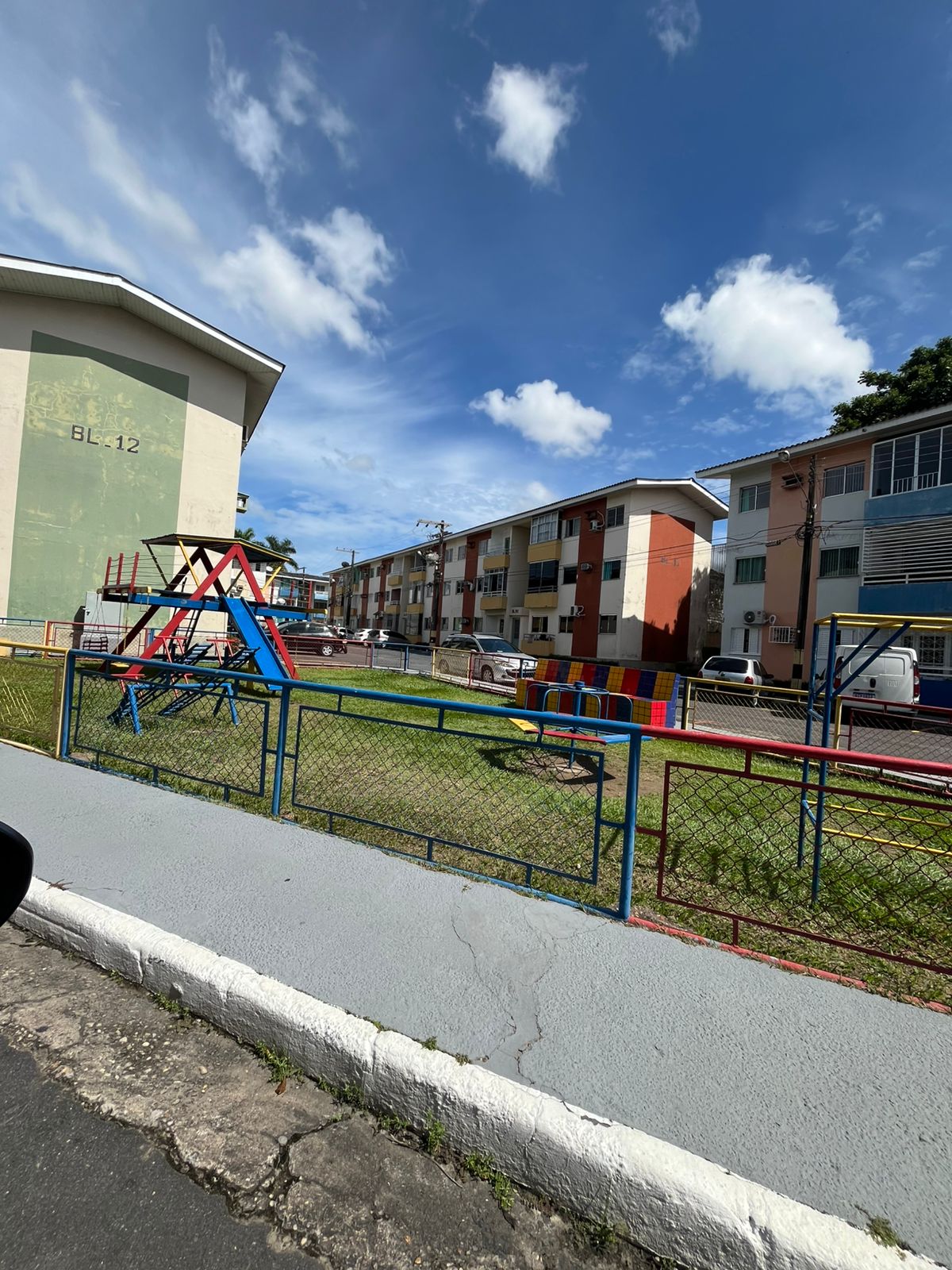 Vendo Apartamento Cond. Guaianás