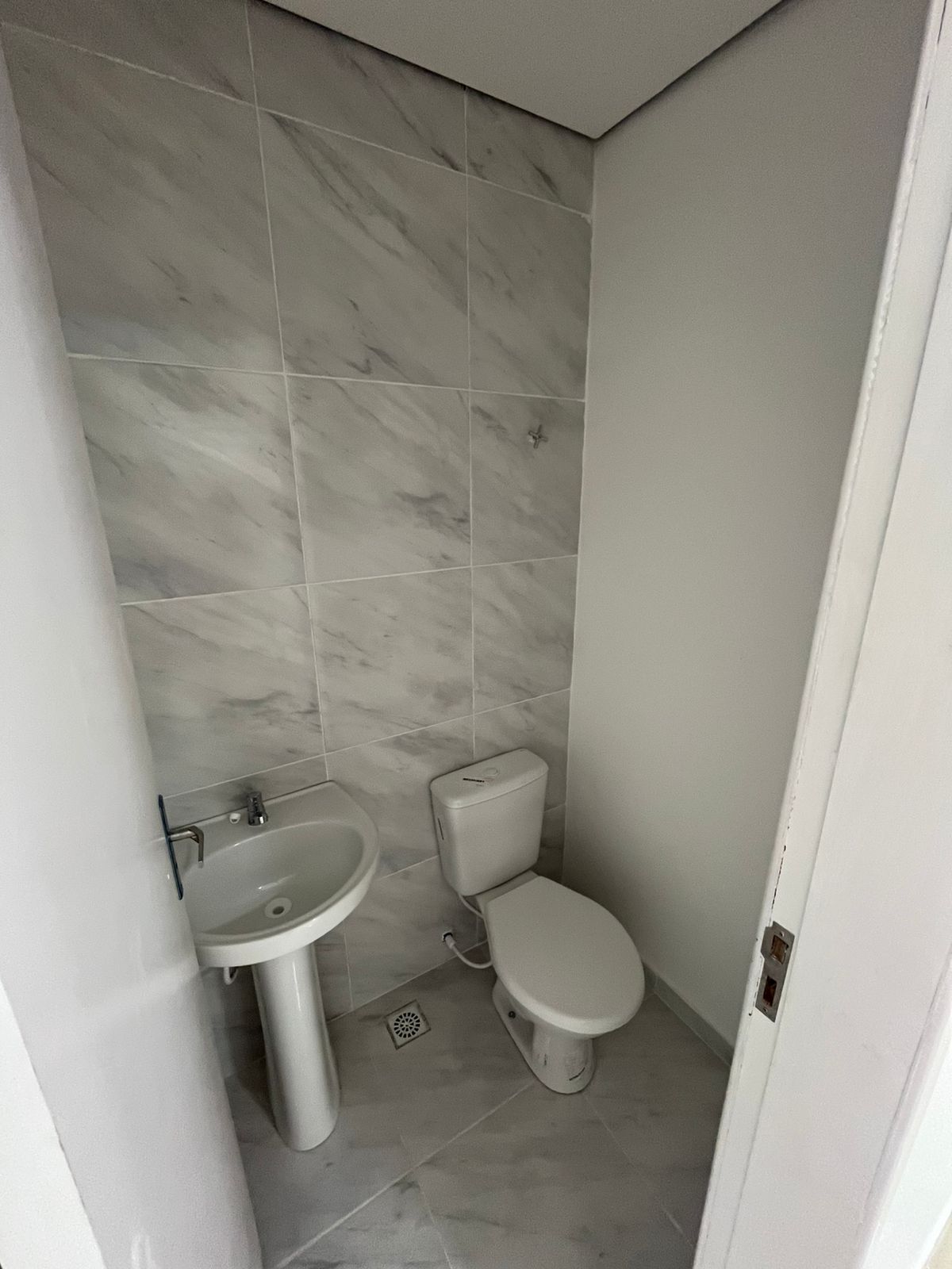 Alugo Sala Comercial - P. 10