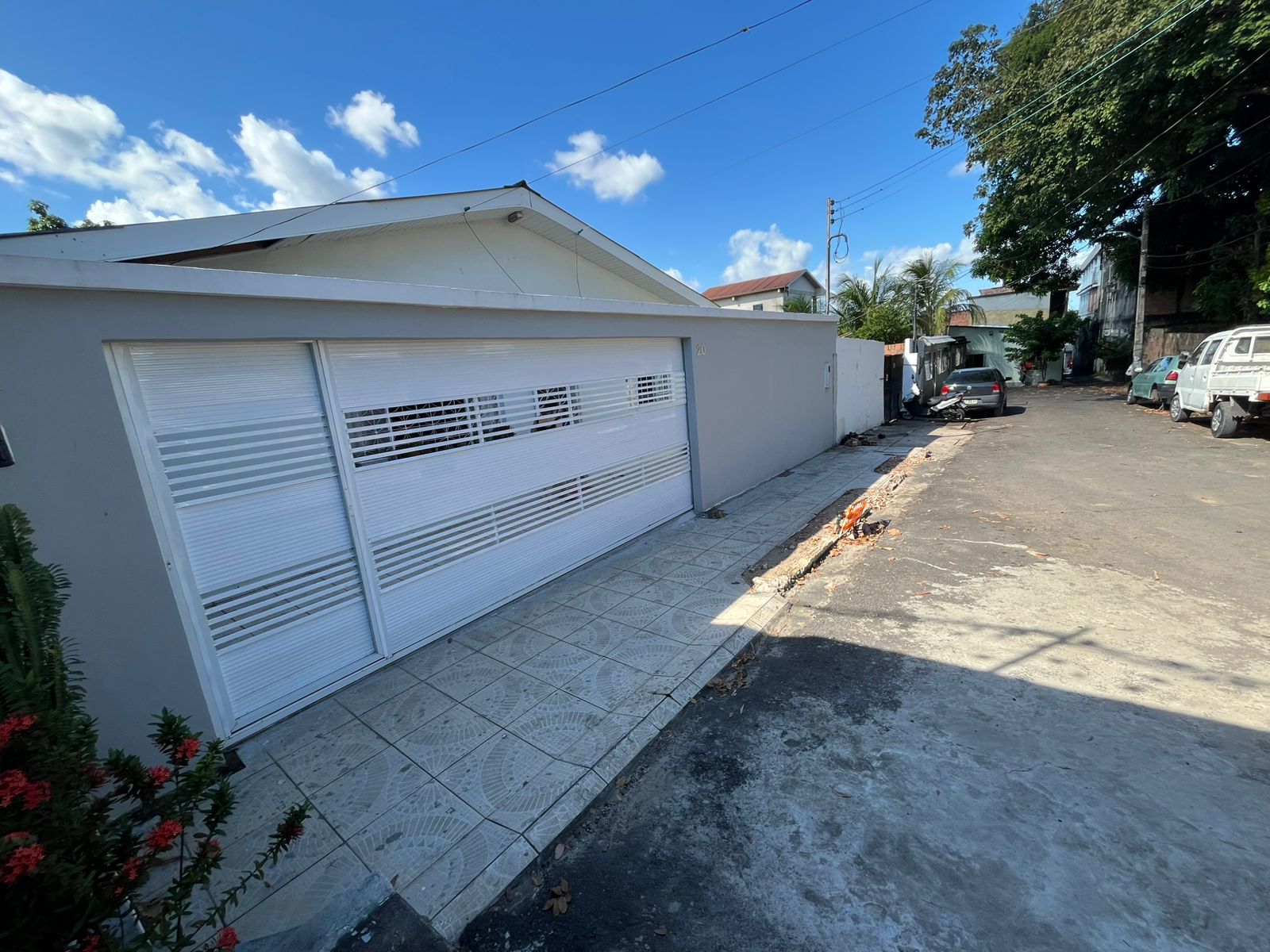 Vendo Casa Cachoeirnha - com Quintal