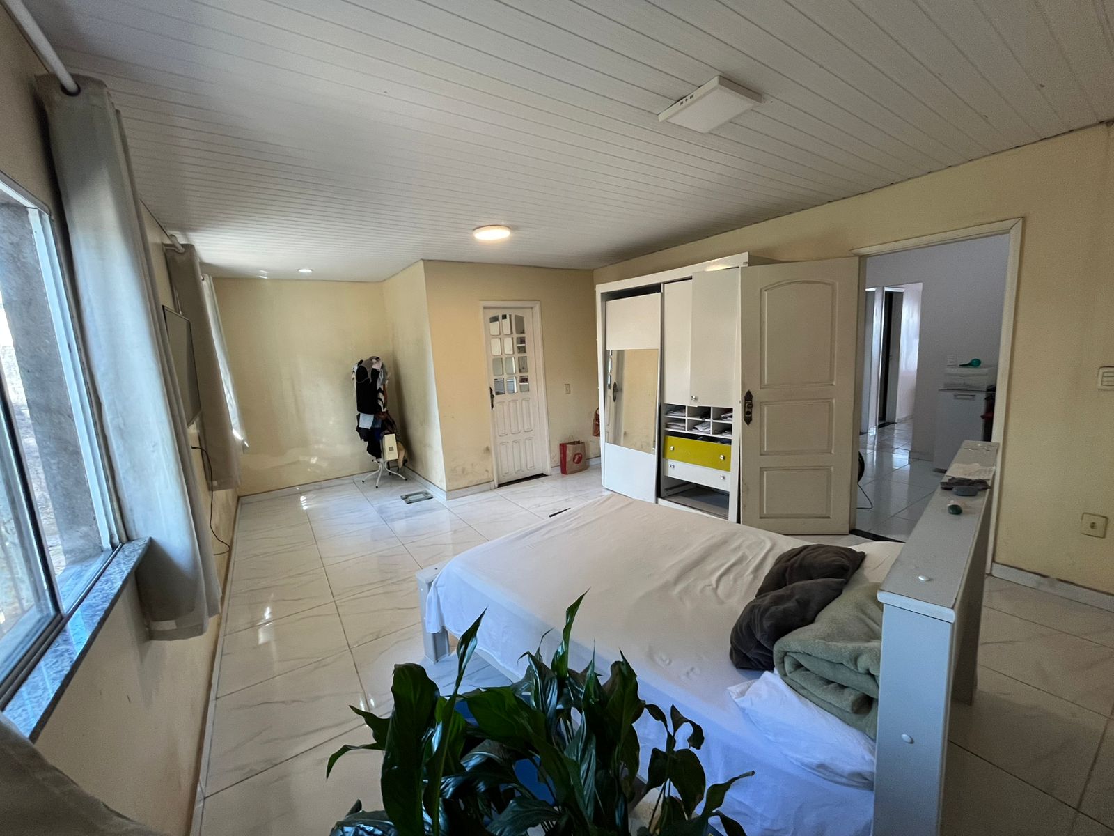 Vendo Casa Cachoeirnha - com Quintal