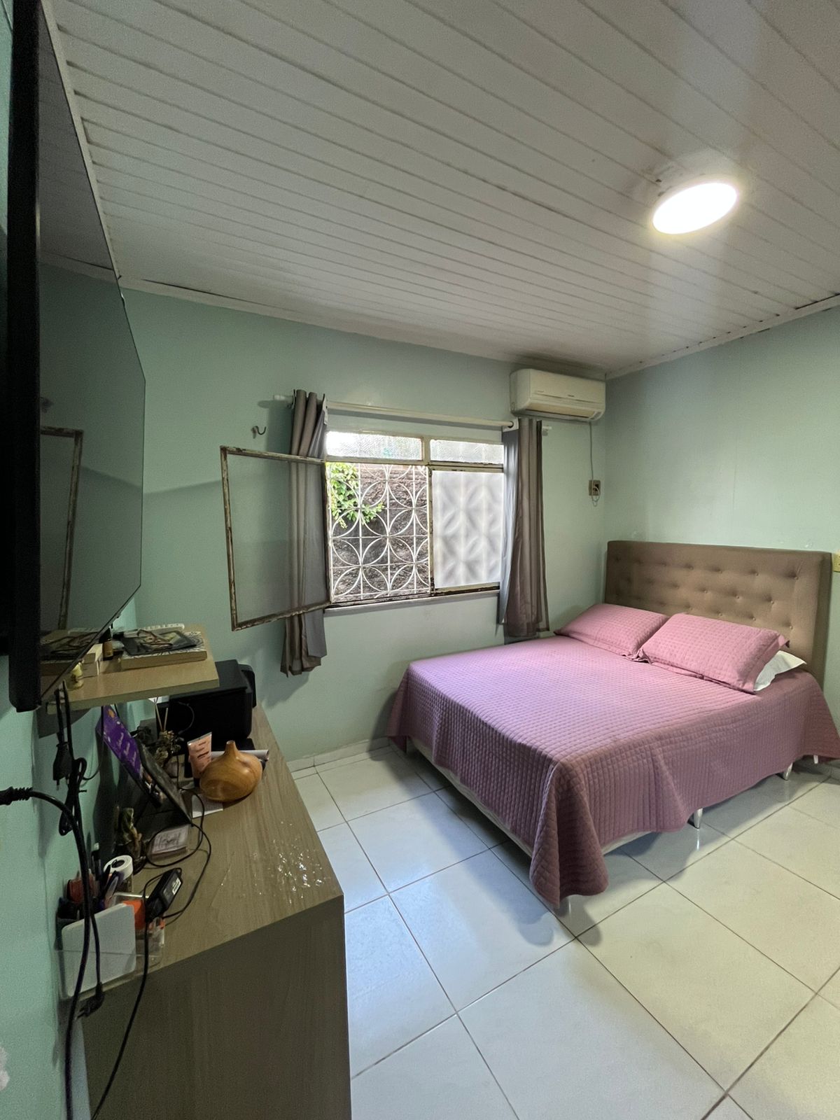 Vendo Casa Cachoeirnha - com Quintal