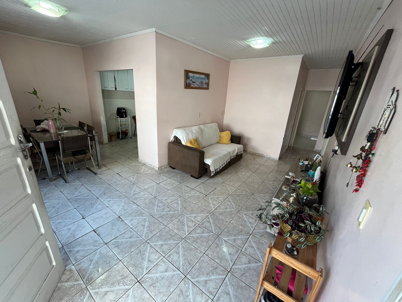 Vendo Casa Cachoeirnha - com Quintal