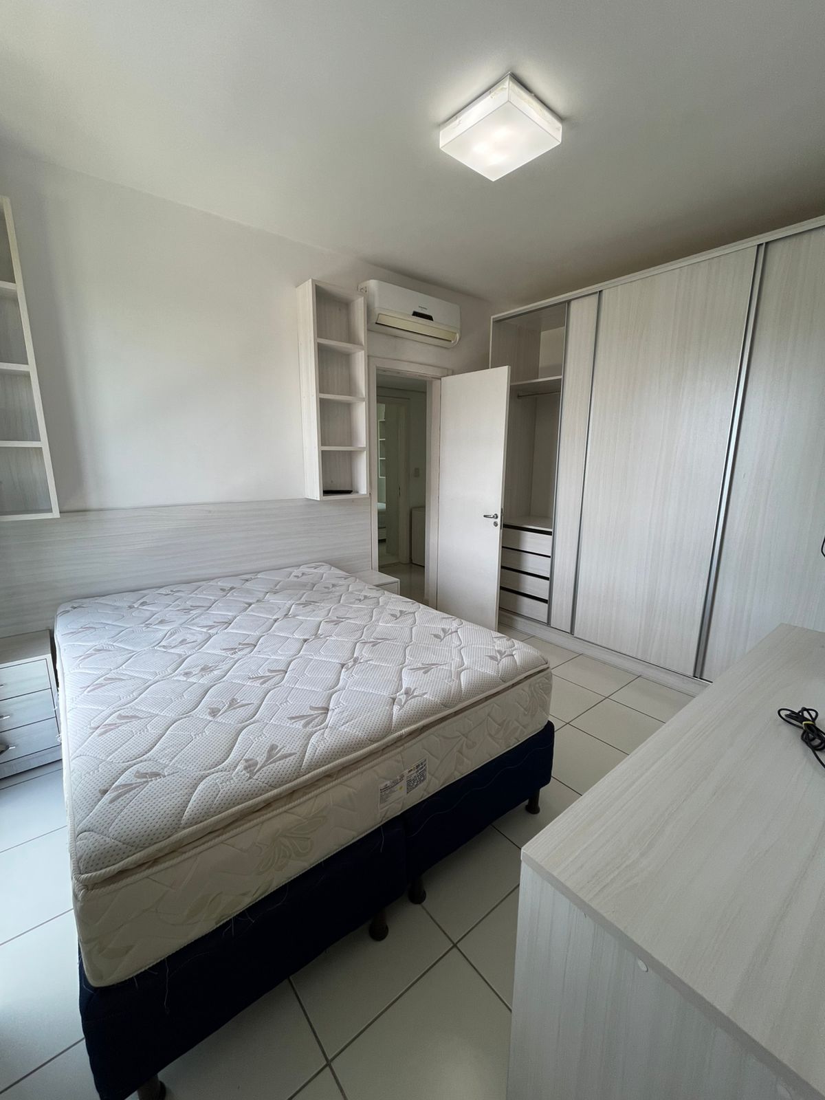 Vendo Apartamento 3 suítes com Varanda Gourmet