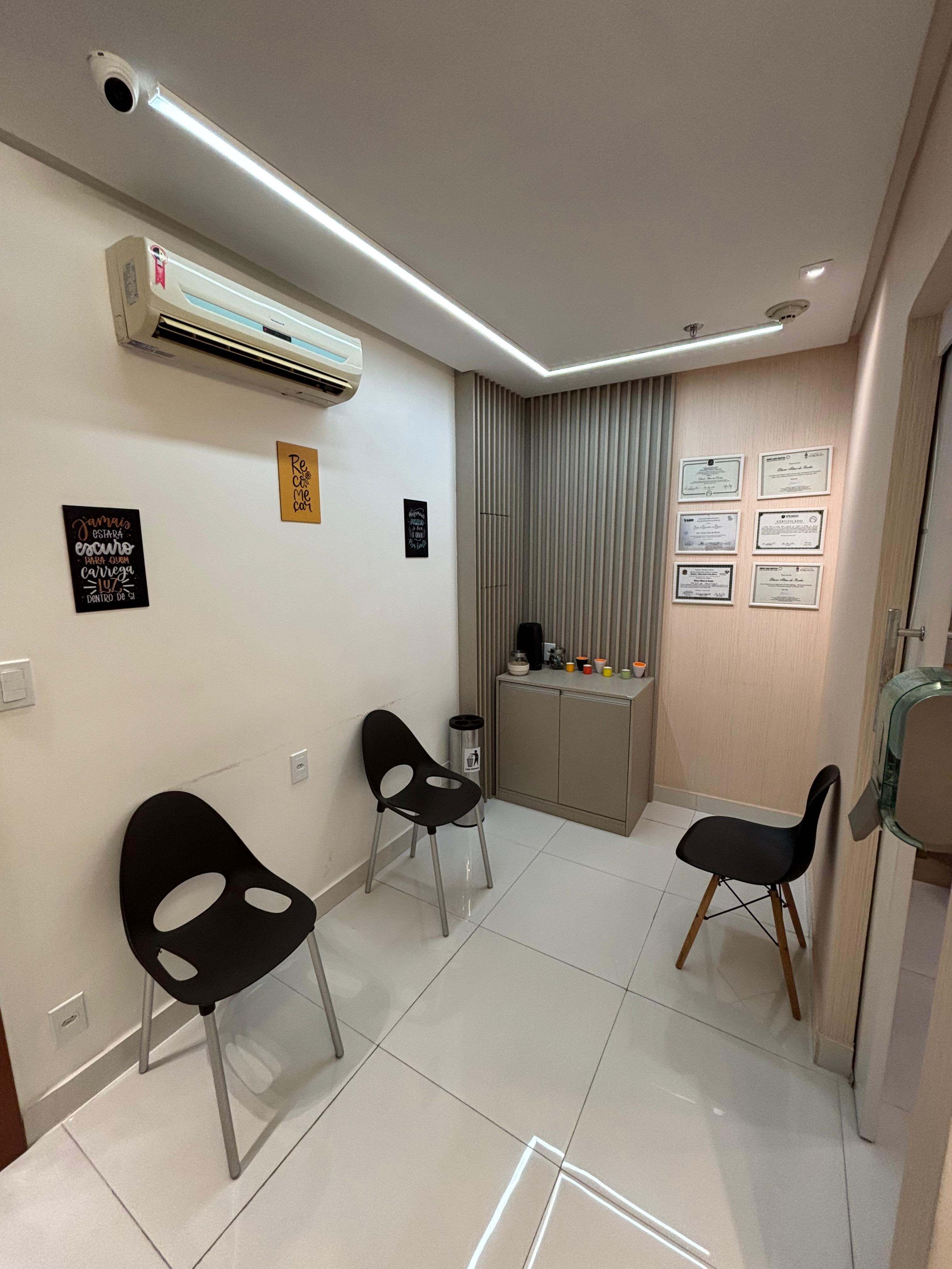 Vendo Sala Atlantic Tower - Reformada - Av. Djalma Batista