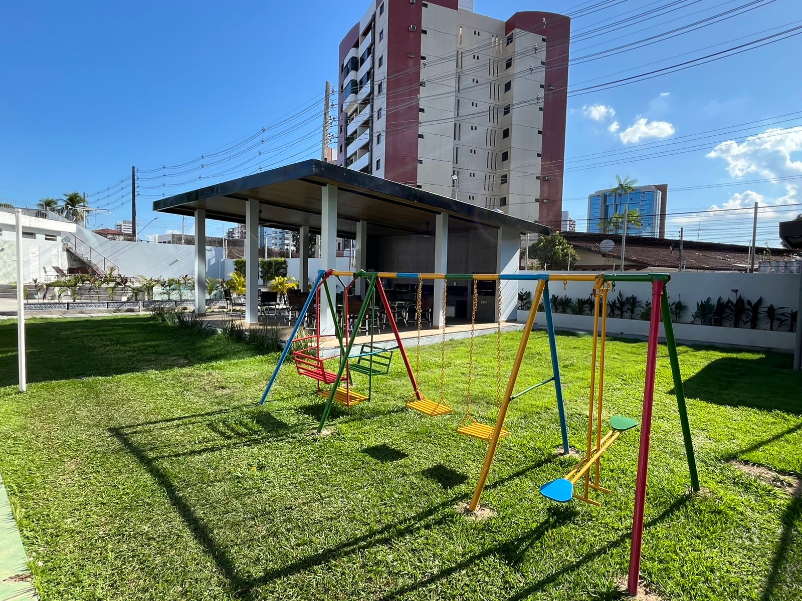 Apartamento 4 quartos Vieiralves