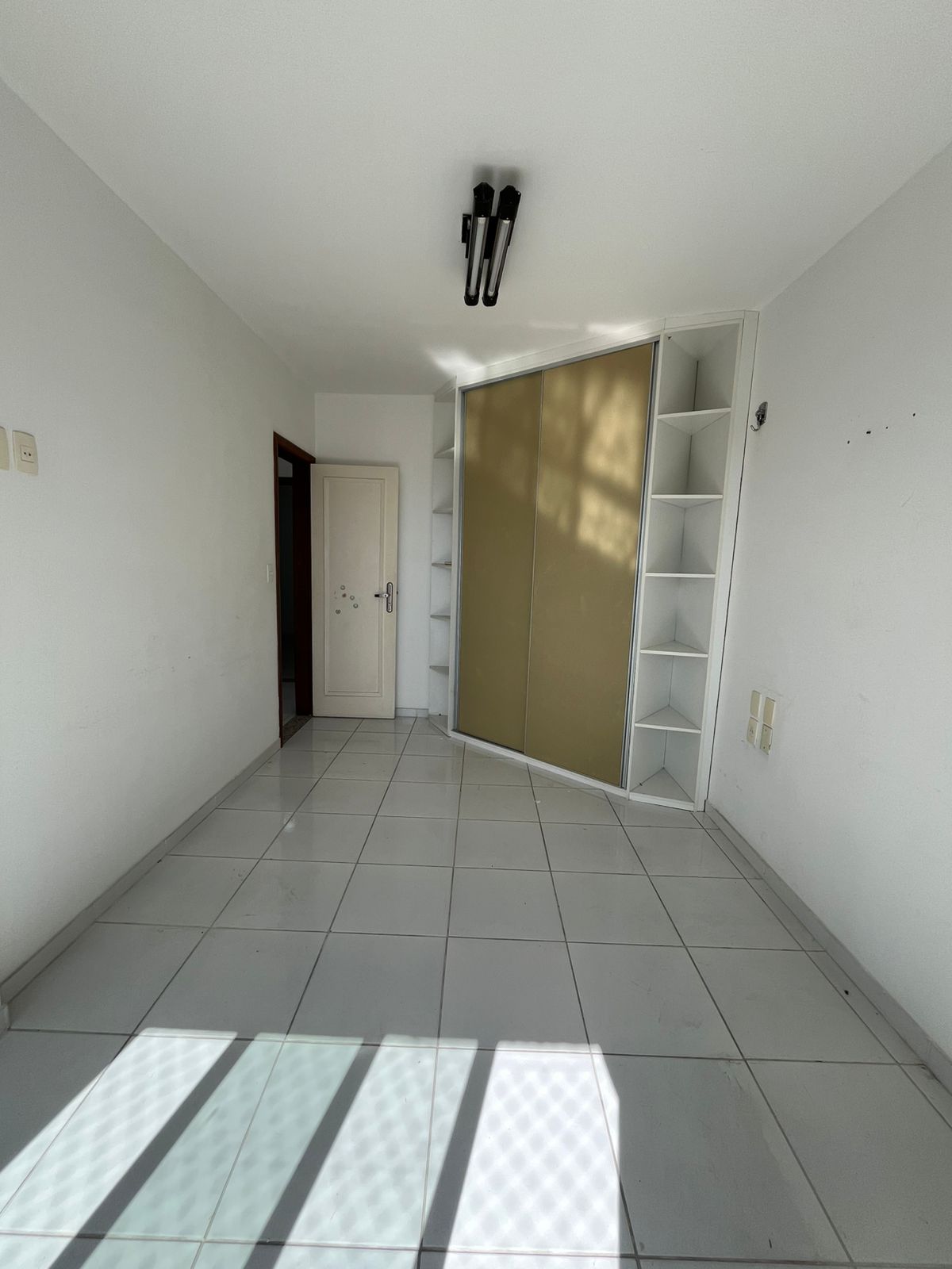 Apartamento 4 quartos Vieiralves