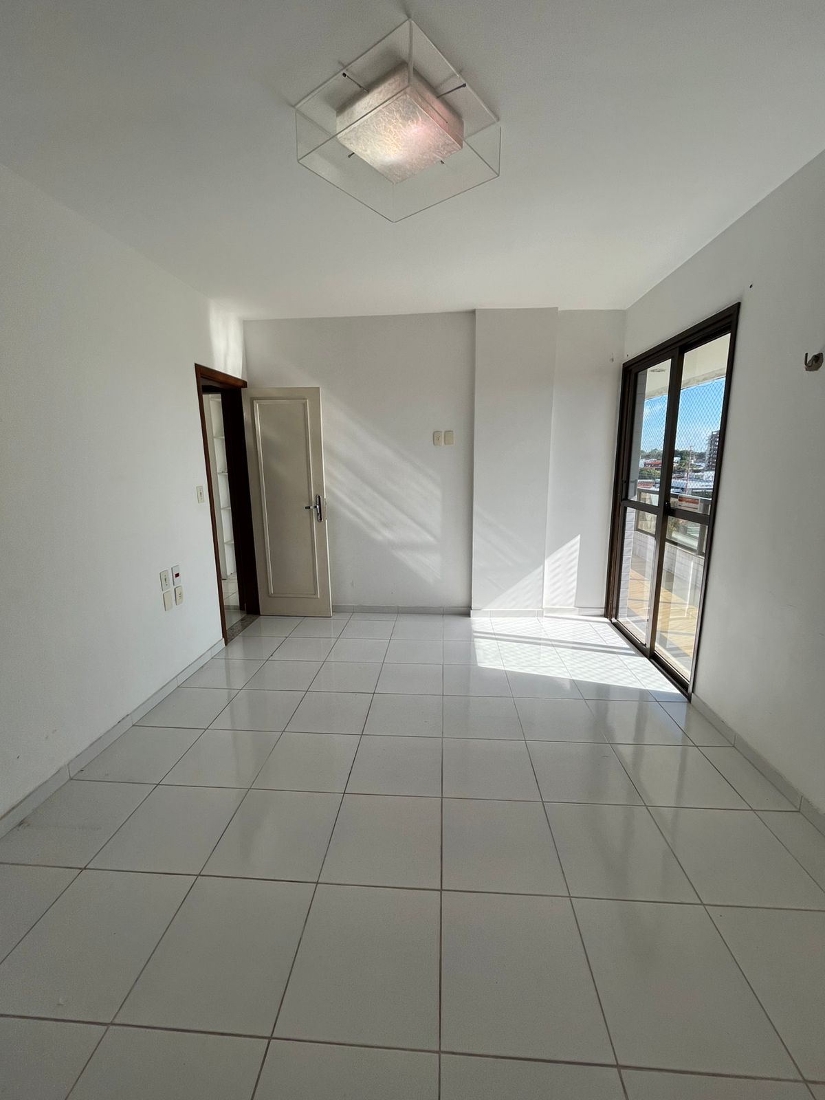 Apartamento 4 quartos Vieiralves