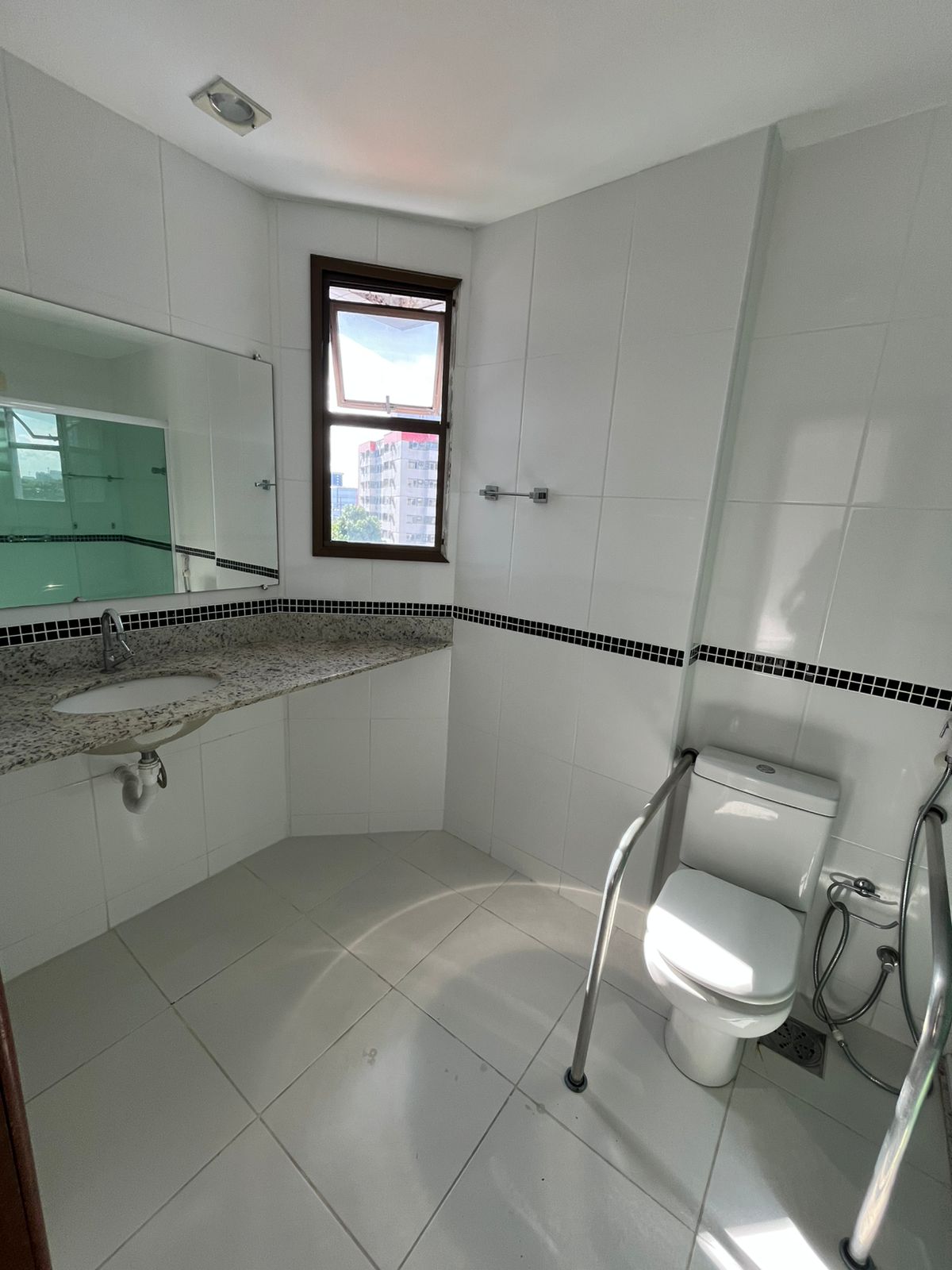Apartamento 4 quartos Vieiralves