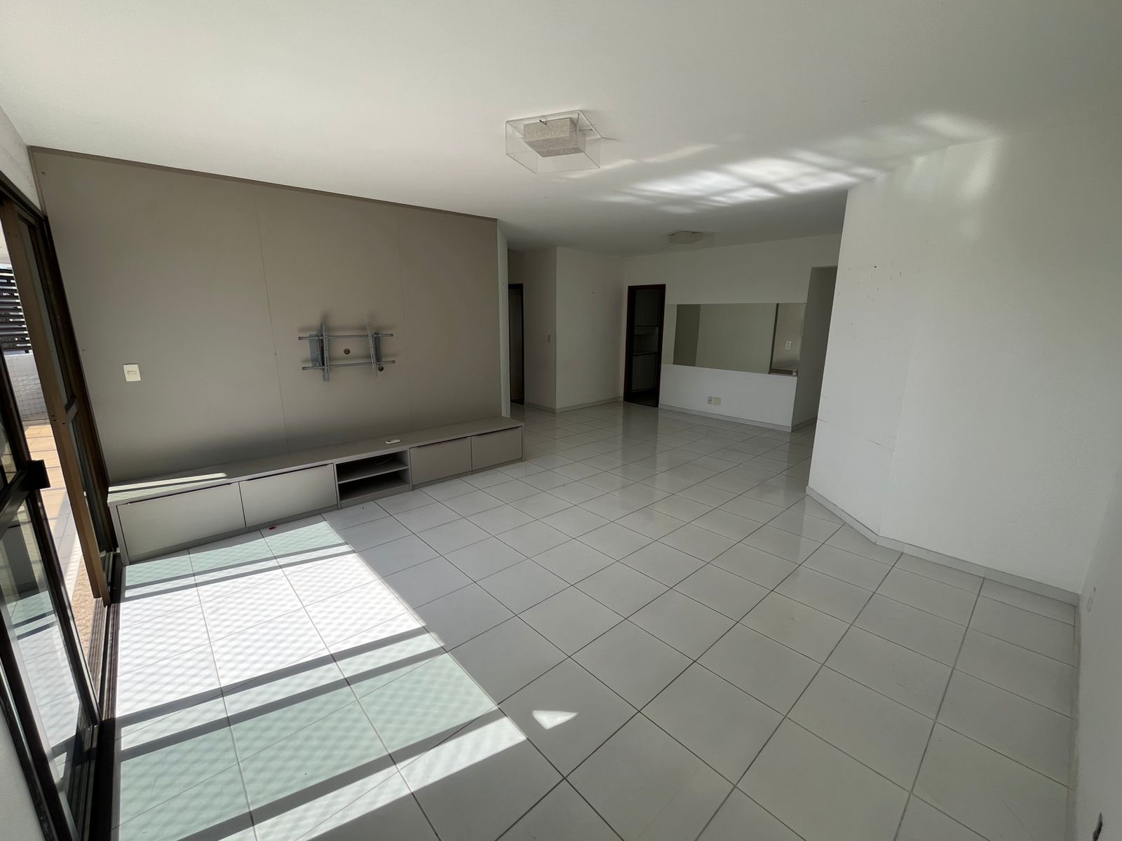 Apartamento 4 quartos Vieiralves
