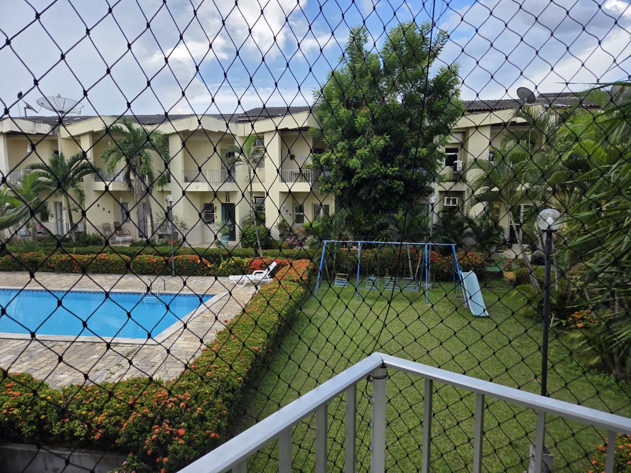 Vendo Casa Duplex Condomínio Verdes Mares 2 - Parque 10