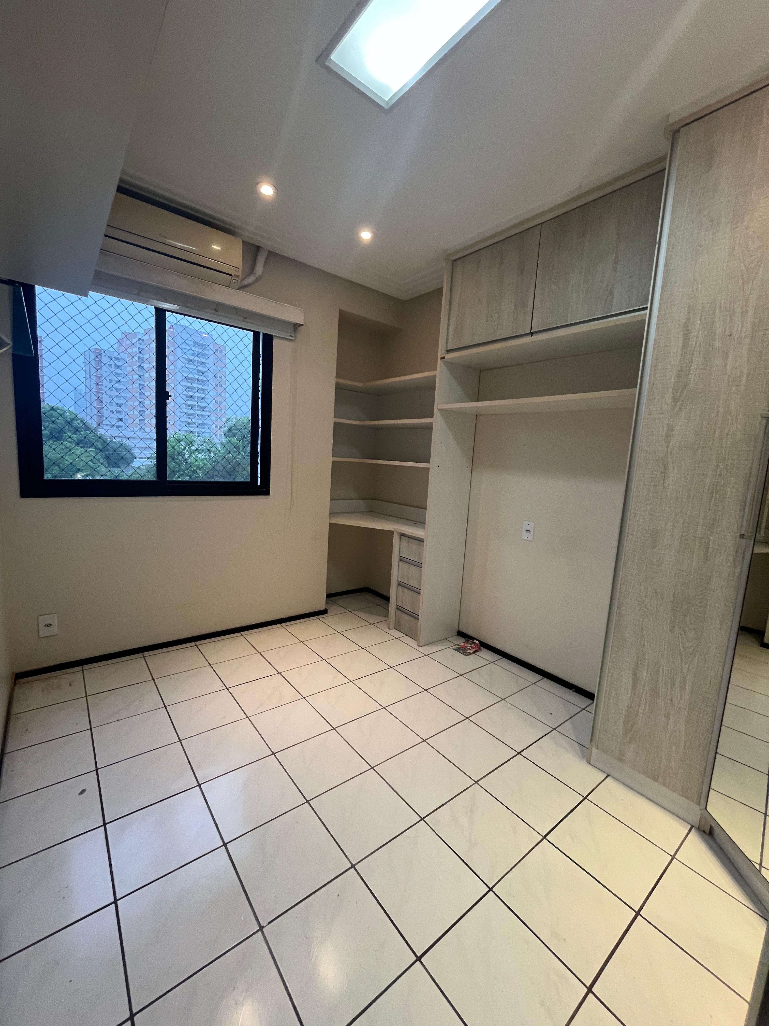 Alugo Apartamento no Vieiralves - Cond. Bromélia