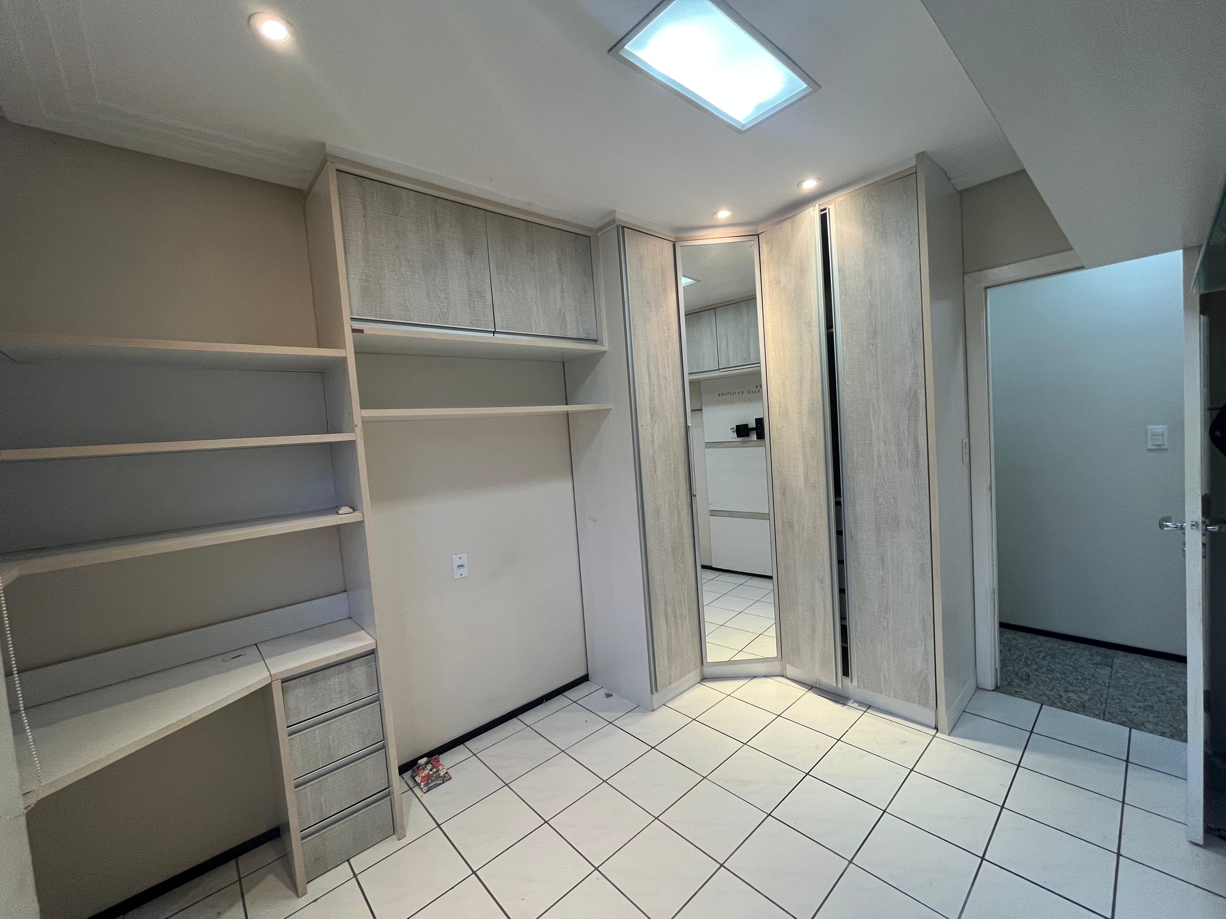 Alugo Apartamento no Vieiralves - Cond. Bromélia
