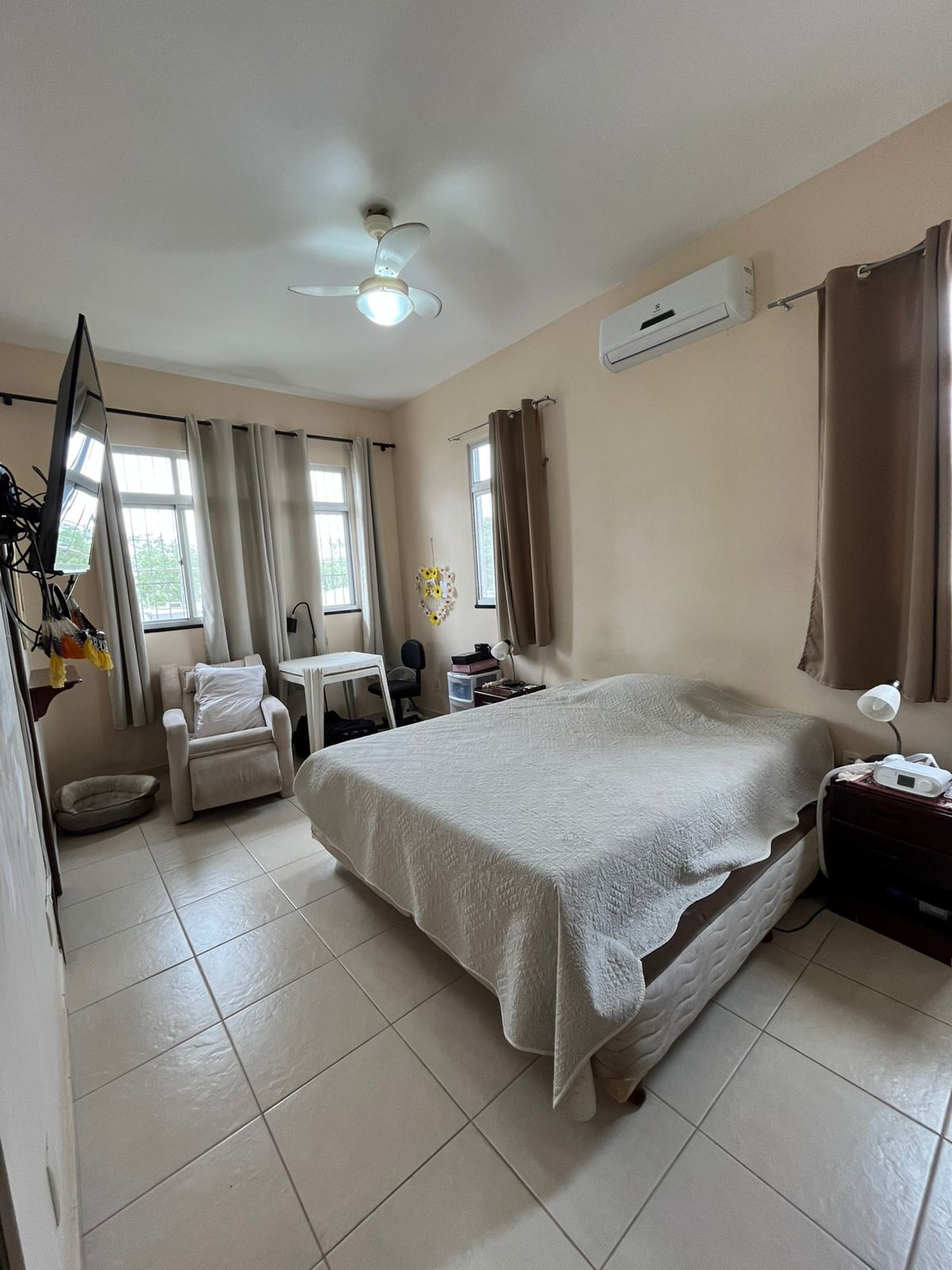 Vendo Casa Duplex com quintal  - Residencial Cachoeira Grande - Novo Aleixo