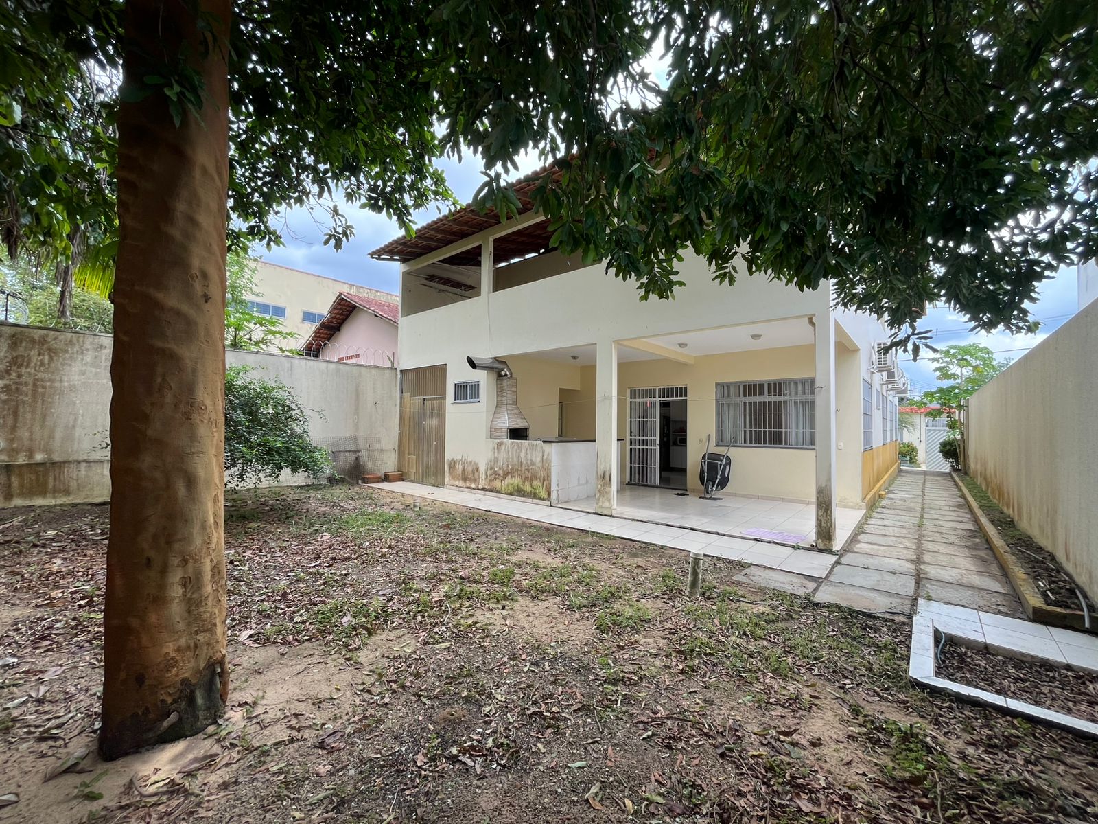 Vendo Casa Duplex com quintal  - Residencial Cachoeira Grande - Novo Aleixo
