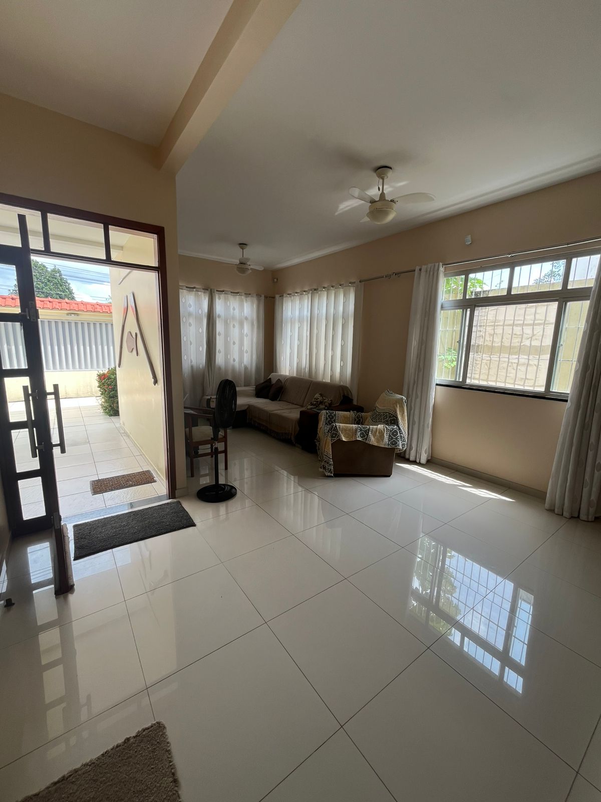 Vendo Casa Duplex com quintal  - Residencial Cachoeira Grande - Novo Aleixo