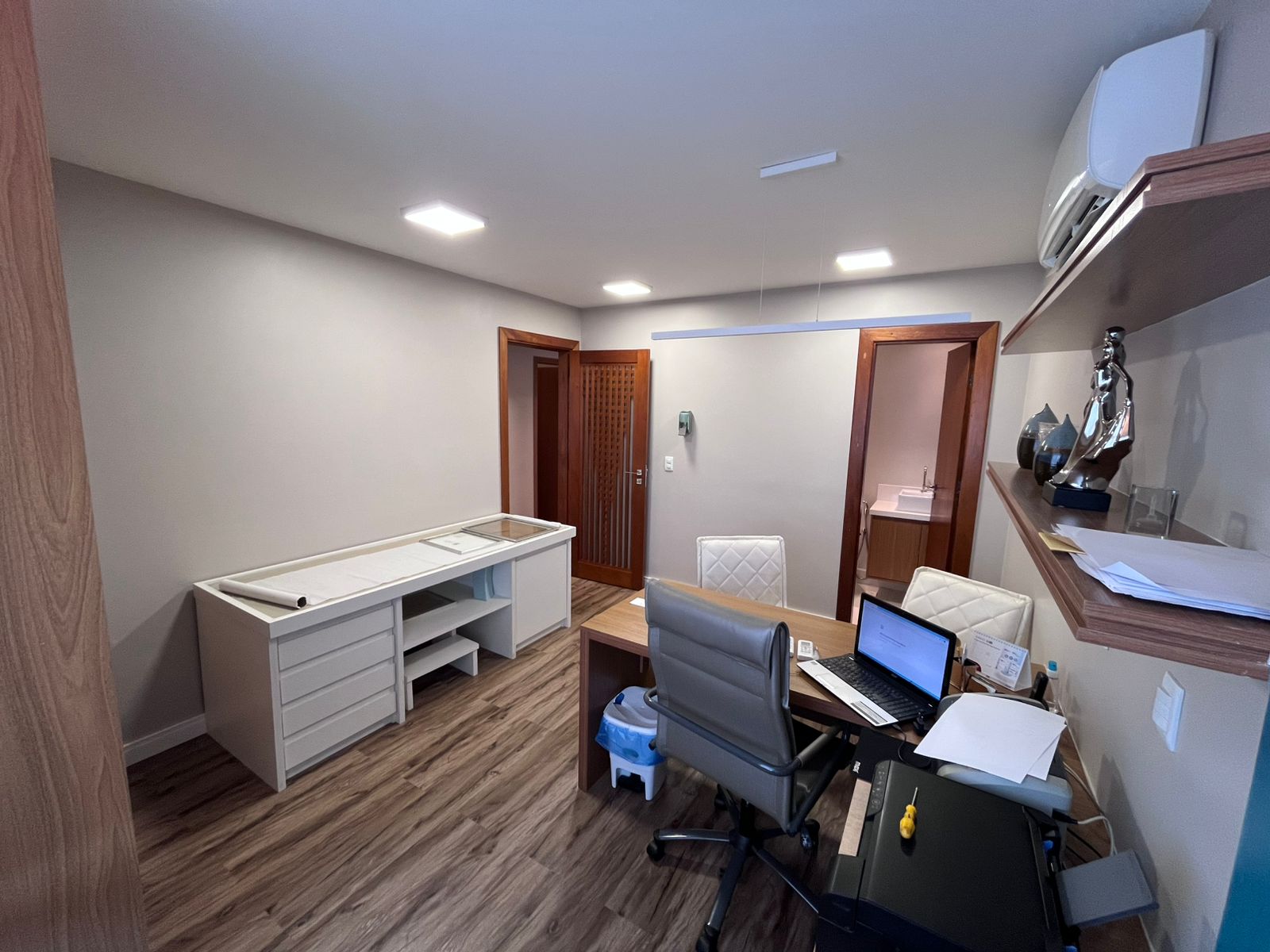 Vendo Clínica Reformada - Cemom - Vieiralves