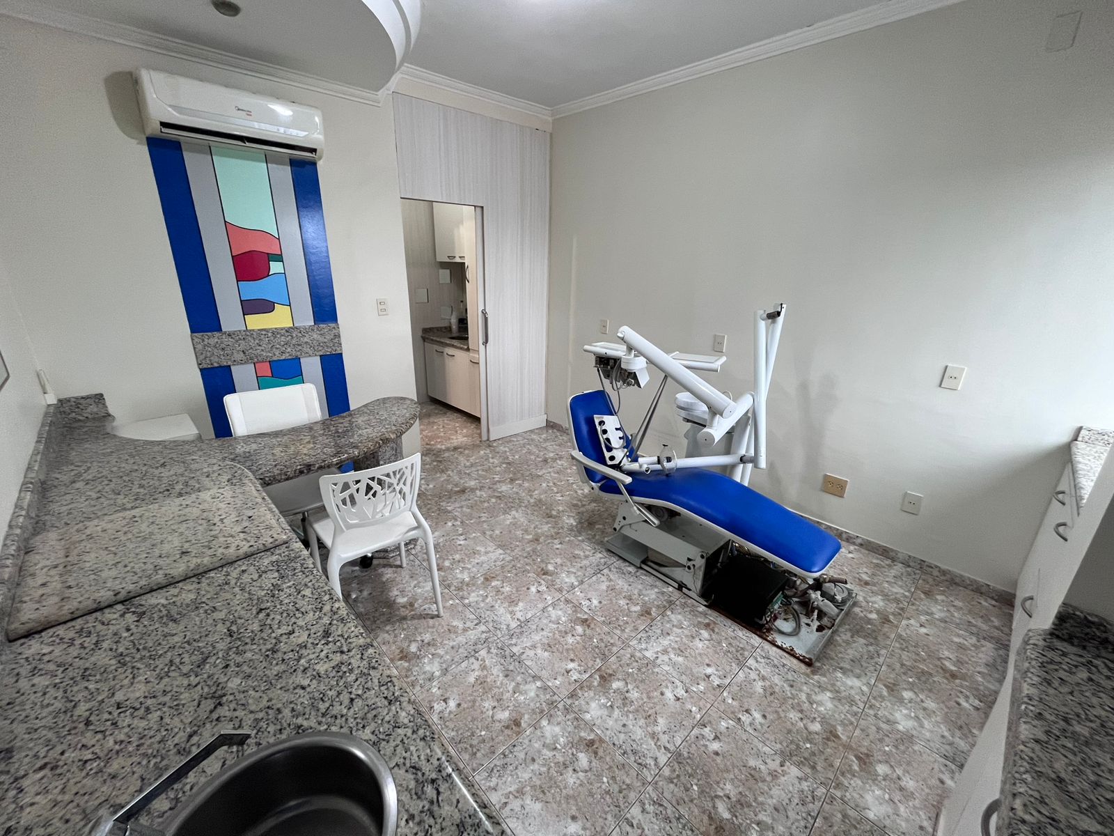 Vendo Sala Comercial - Cemom