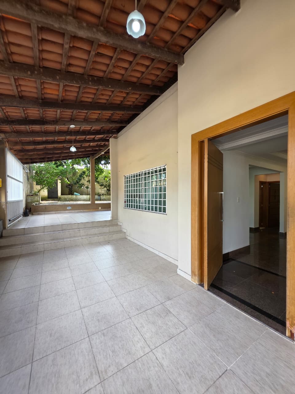Vendo Casa Dom Pedro II - Atrás da Fcecom - de Esquina
