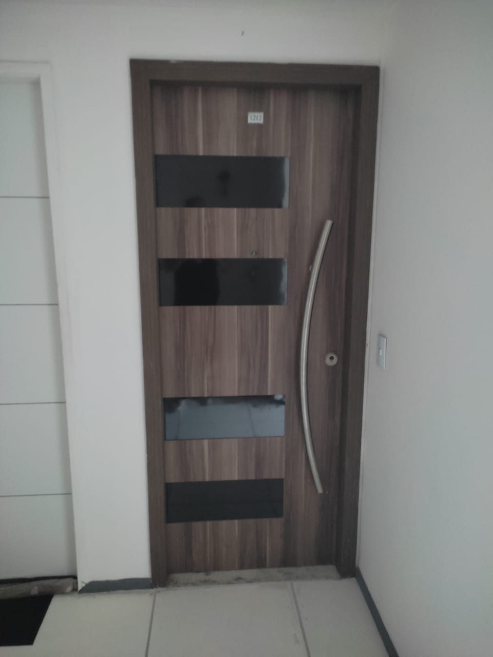 VERAS VENDE AP 2 QUARTOS NO ED ATLANTICO SUL