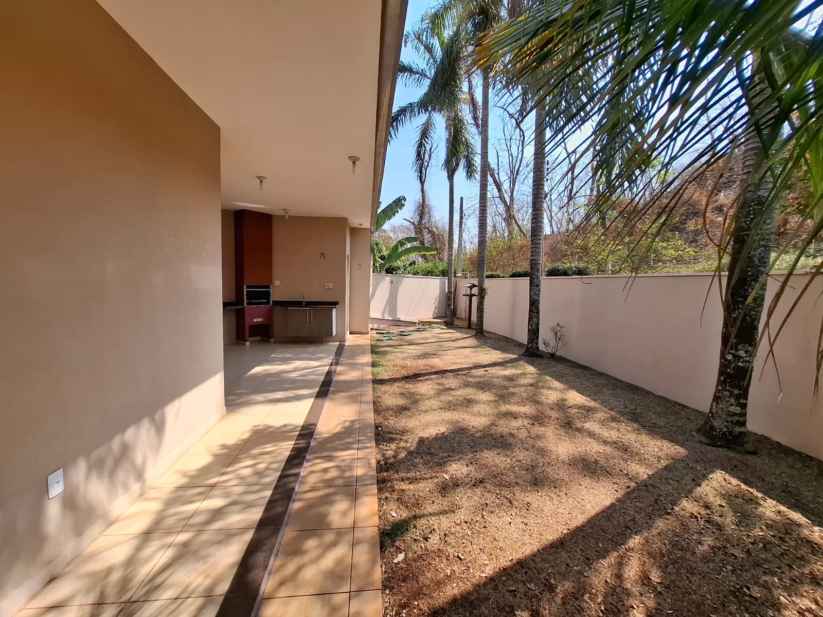 Casa Térrea à venda, Residencial Nova Aliança, 03 suítes, 190m², Nova Aliança, Ribeirão Preto - SP