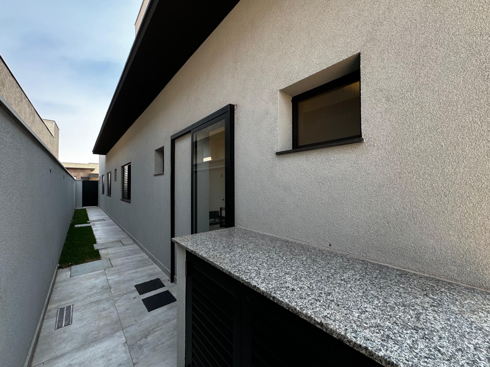 Casa à venda, 173m², 03 suítes, Portal Aroeira, Vivendas da Mata, Ribeirão Preto, SP