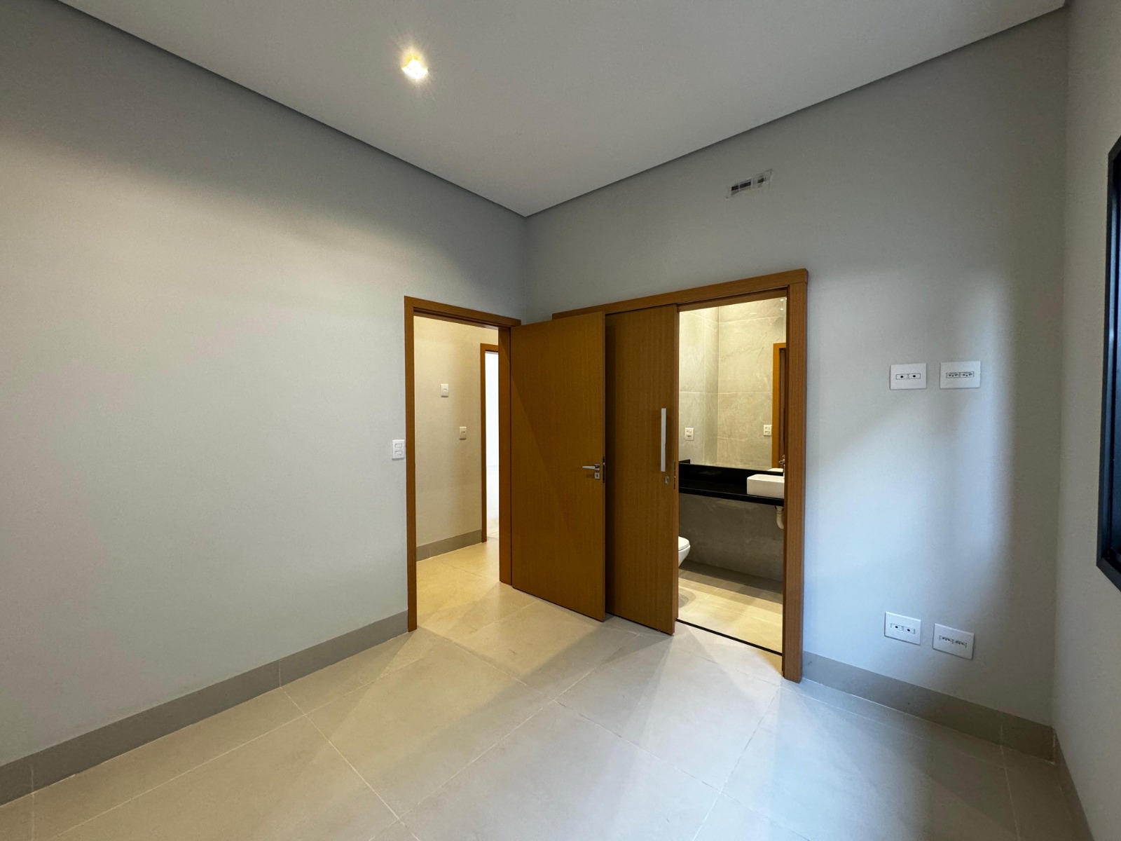 Casa à venda, 173m², 03 suítes, Portal Aroeira, Vivendas da Mata, Ribeirão Preto, SP