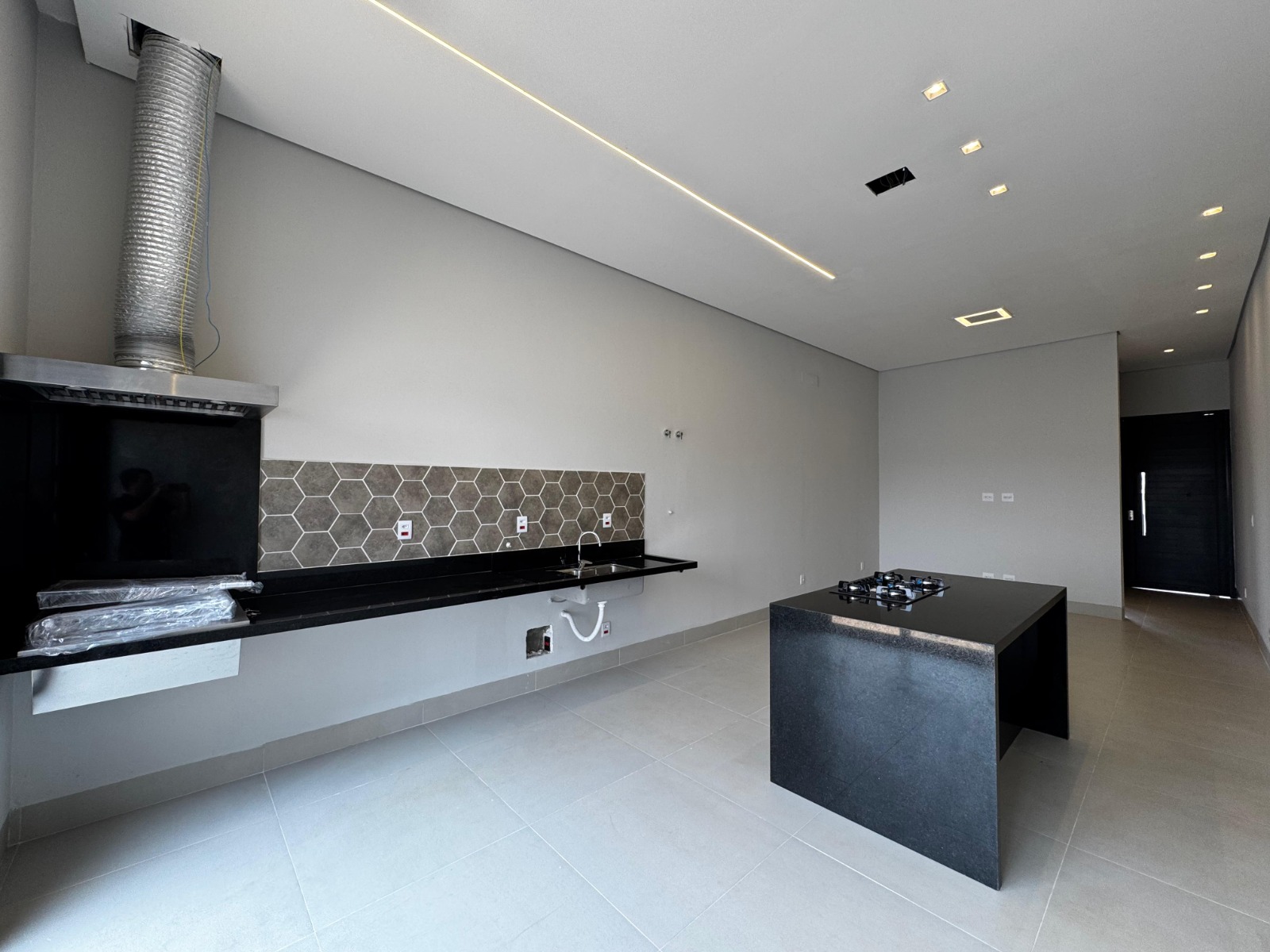 Casa à venda, 03 suítes, 137m², Vila das Acácias, Terras de Santa Martha, Bonfim Paulista, SP