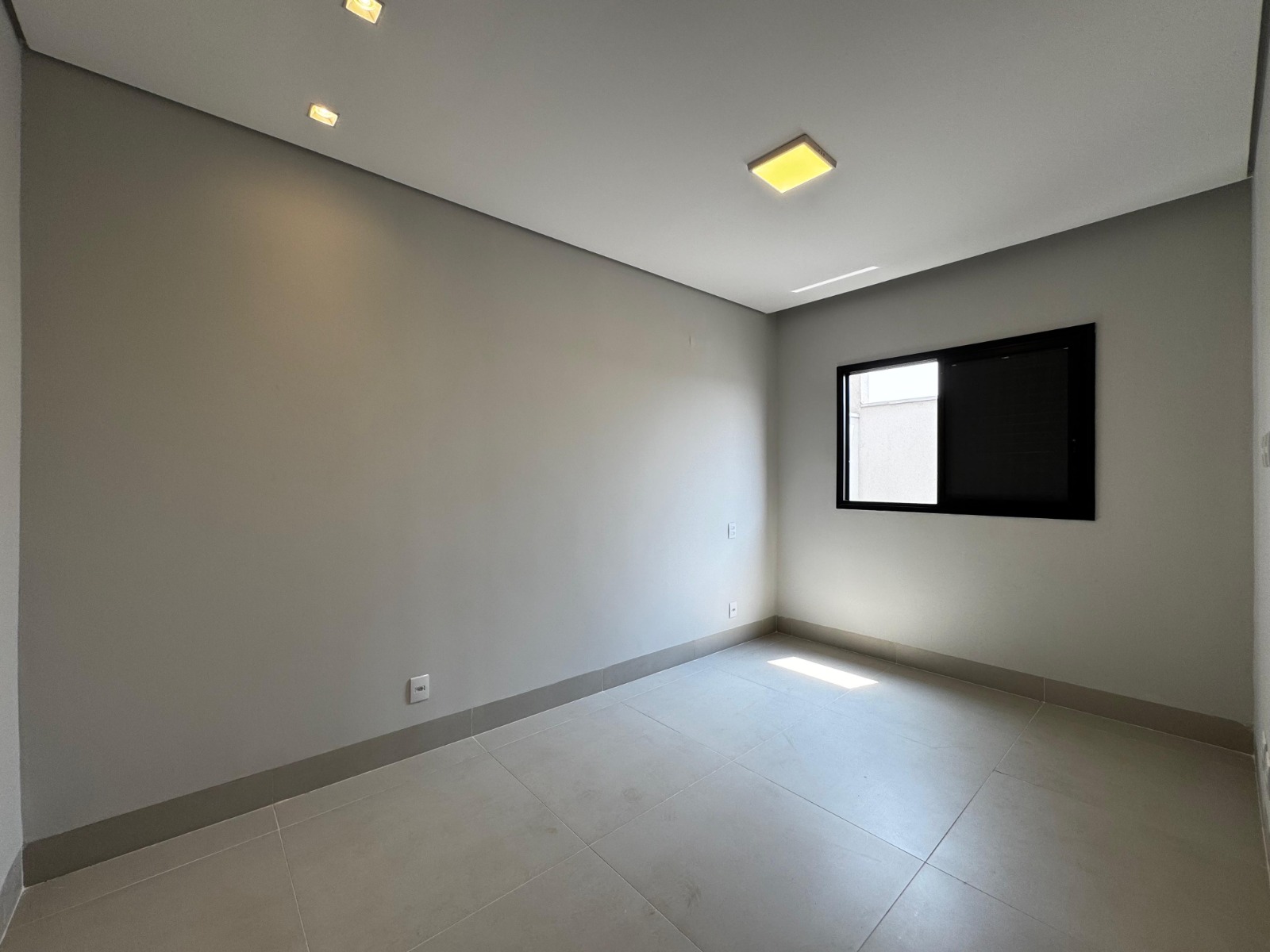Casa à venda, 03 suítes, 137m², Vila das Acácias, Terras de Santa Martha, Bonfim Paulista, SP