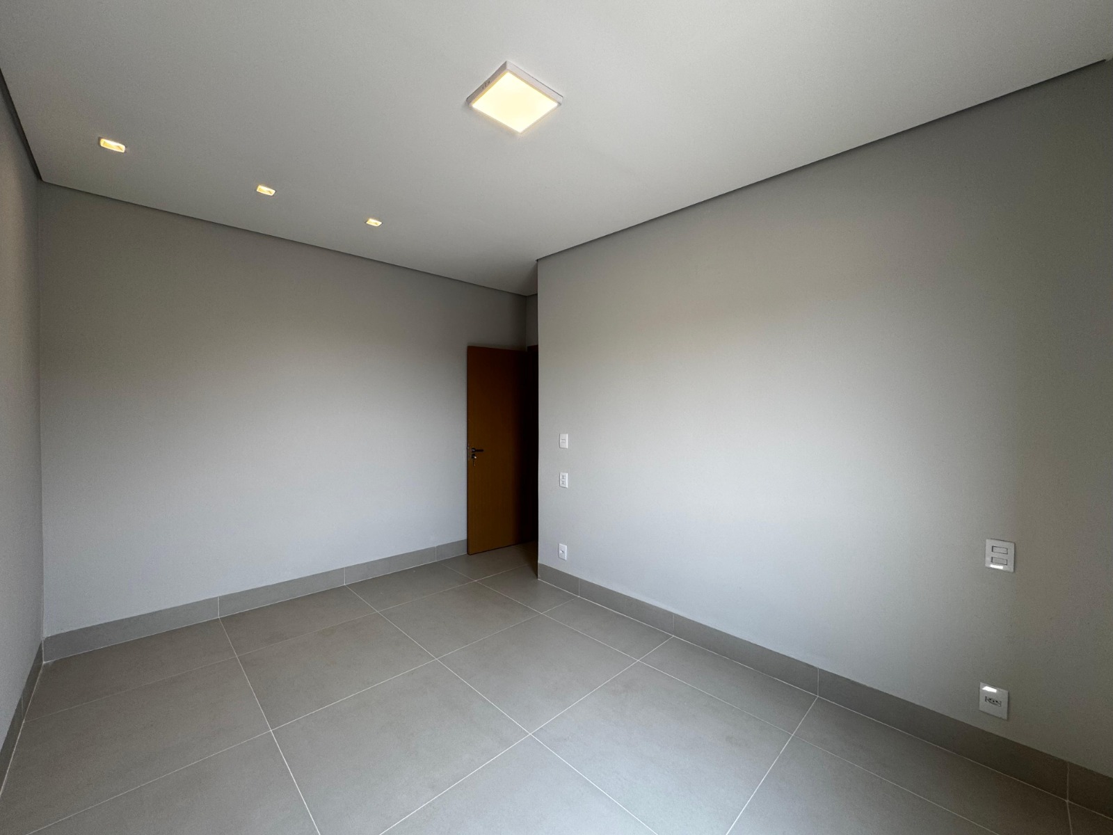 Casa à venda, 03 suítes, 137m², Vila das Acácias, Terras de Santa Martha, Bonfim Paulista, SP