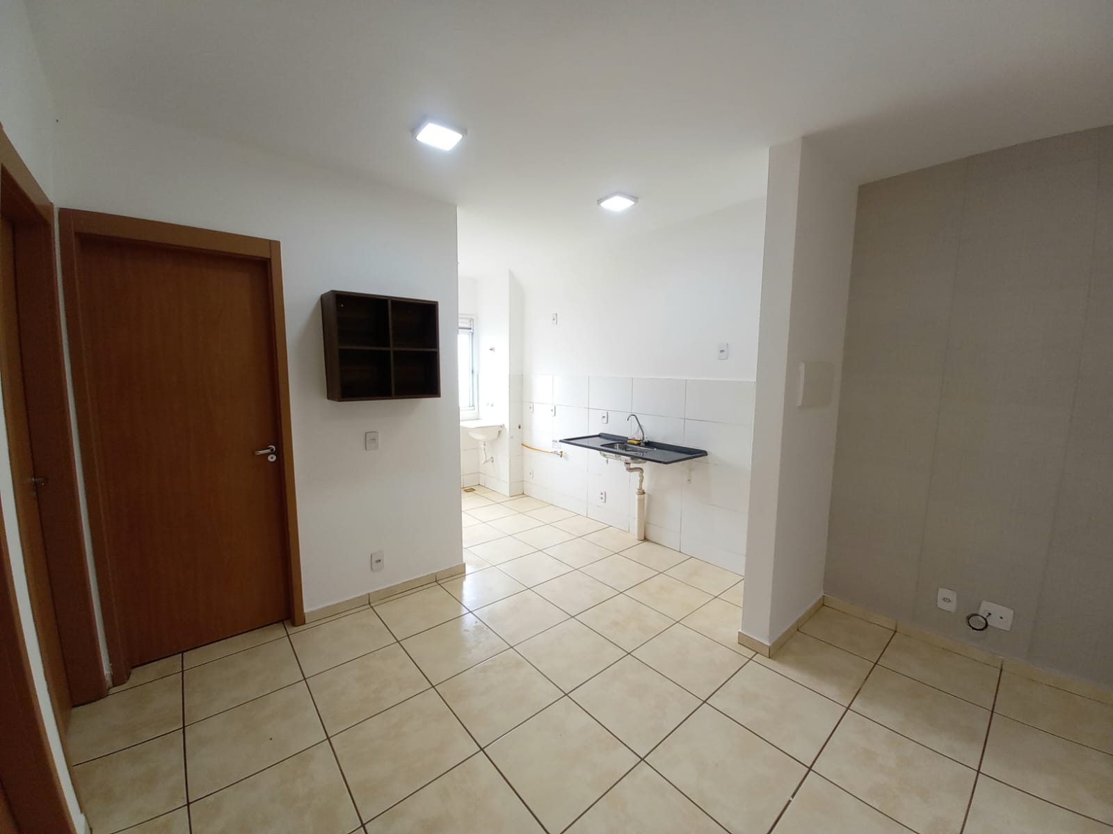 Apartamento Térreo Pronto para Morar no Vitta Recanto dos Lagos, 2 Dormitórios, Ótima Localização e Custo-Benefício!
