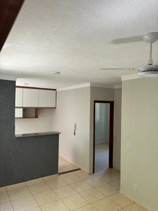 Apartamento Mobiliado no Condomínio Remanso do Bosque - 2 Dormitórios, Térreo, Pronto para Morar!