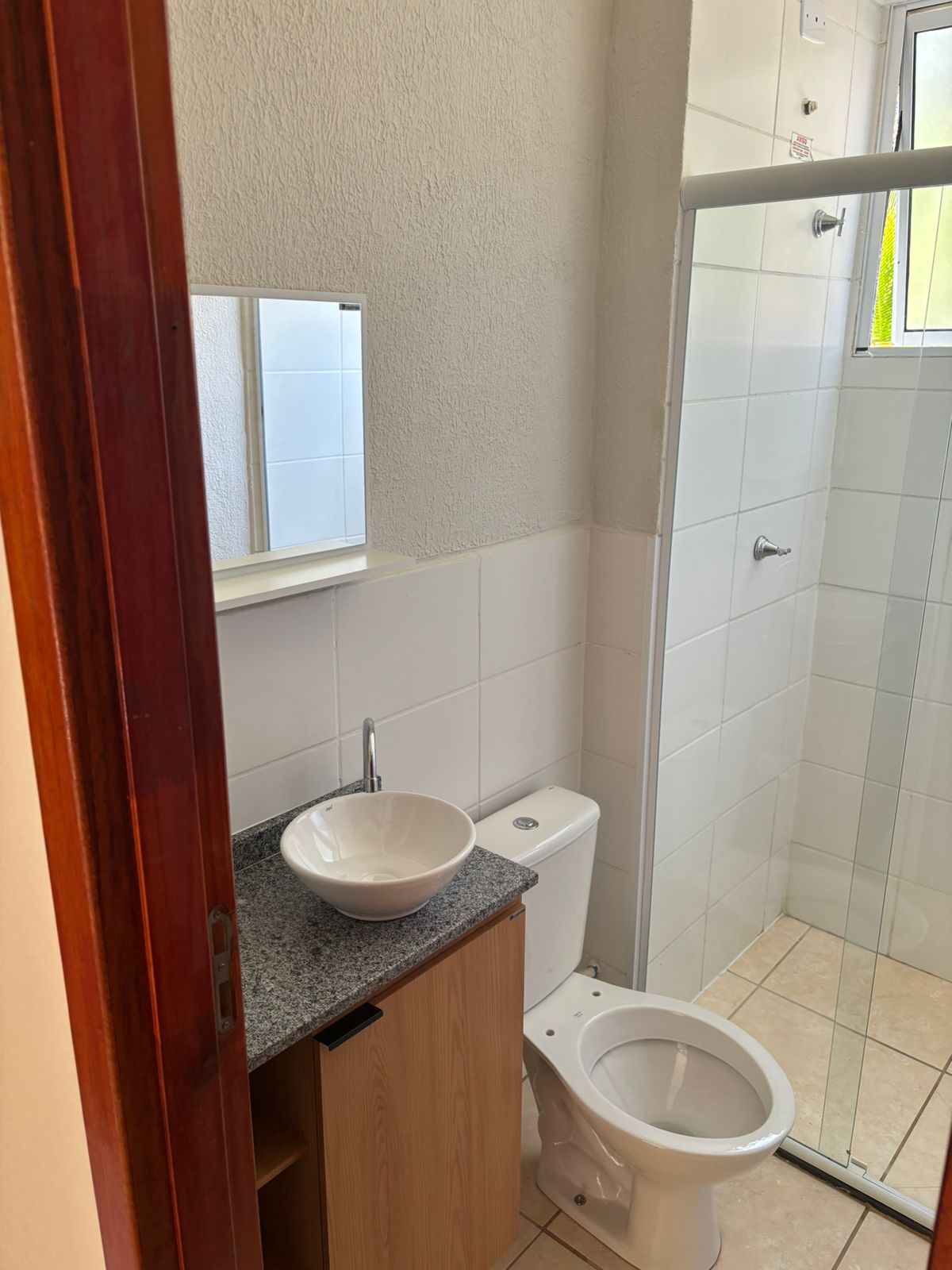 Apartamento Mobiliado no Condomínio Remanso do Bosque - 2 Dormitórios, Térreo, Pronto para Morar!