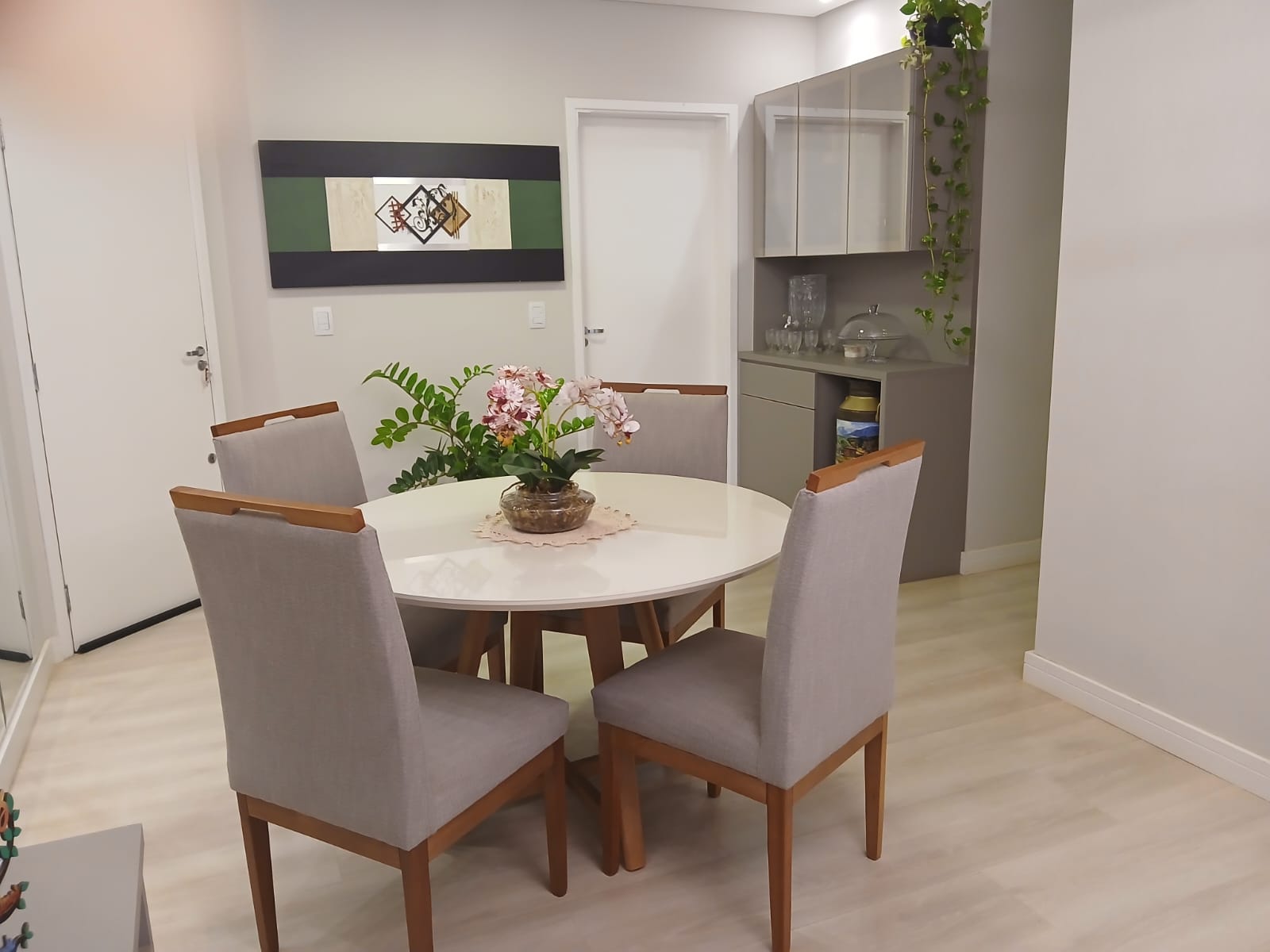 Apartamento de 3 Dormitórios com 2 Suítes no Edifício Riviera – Conforto, Lazer e Localização Privilegiada!