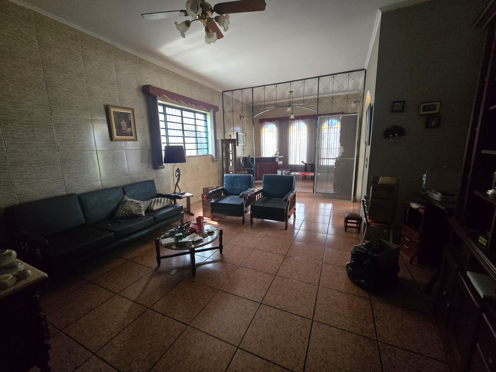 Casa à venda, 339m², 03 dormitórios sendo 01 suíte, Bairro Jardim Emília, Bonfim Paulista, SP