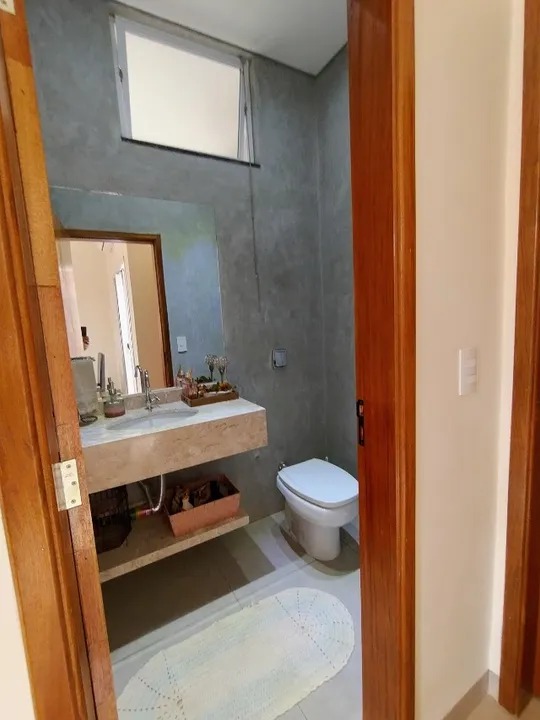 Sua Nova Casa no Jd. Santa Cecília! 3 Quartos, Suíte e Conforto Completo por R$ 650 mil!
