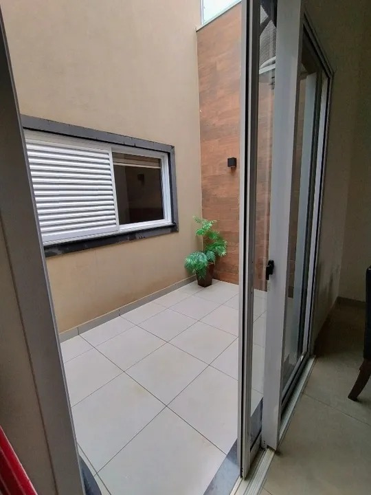 Sua Nova Casa no Jd. Santa Cecília! 3 Quartos, Suíte e Conforto Completo por R$ 650 mil!