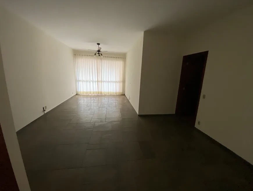 Apartamento Amplo, de 140m², no Centro de Ribeirão Preto com 3 Quartos e Suíte por R$ 365 Mil!