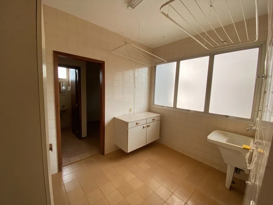 Apartamento Amplo, de 140m², no Centro de Ribeirão Preto com 3 Quartos e Suíte por R$ 365 Mil!