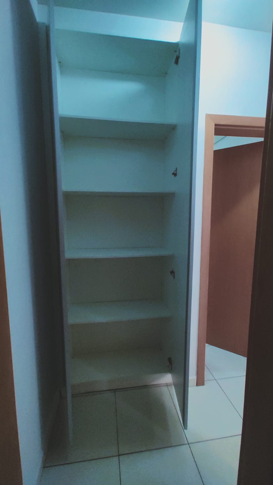 Apartamento à Venda, 02 dormitórios sendo 01 suíte, 02 vagas de garagem, Jardim Nova Aliança, Ribeirão Preto - SP