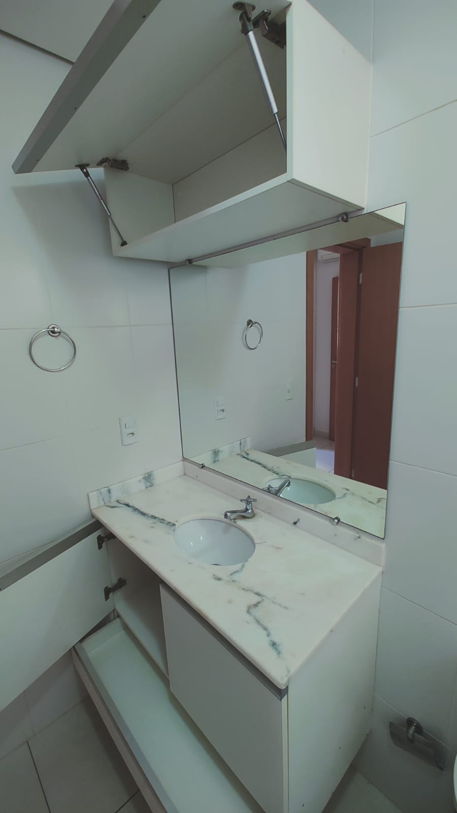Apartamento à Venda, 02 dormitórios sendo 01 suíte, 02 vagas de garagem, Jardim Nova Aliança, Ribeirão Preto - SP