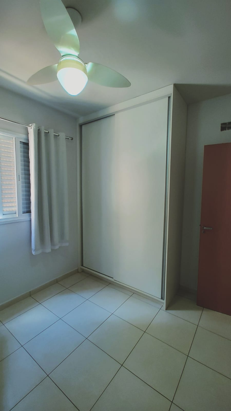Apartamento à Venda, 02 dormitórios sendo 01 suíte, 02 vagas de garagem, Jardim Nova Aliança, Ribeirão Preto - SP