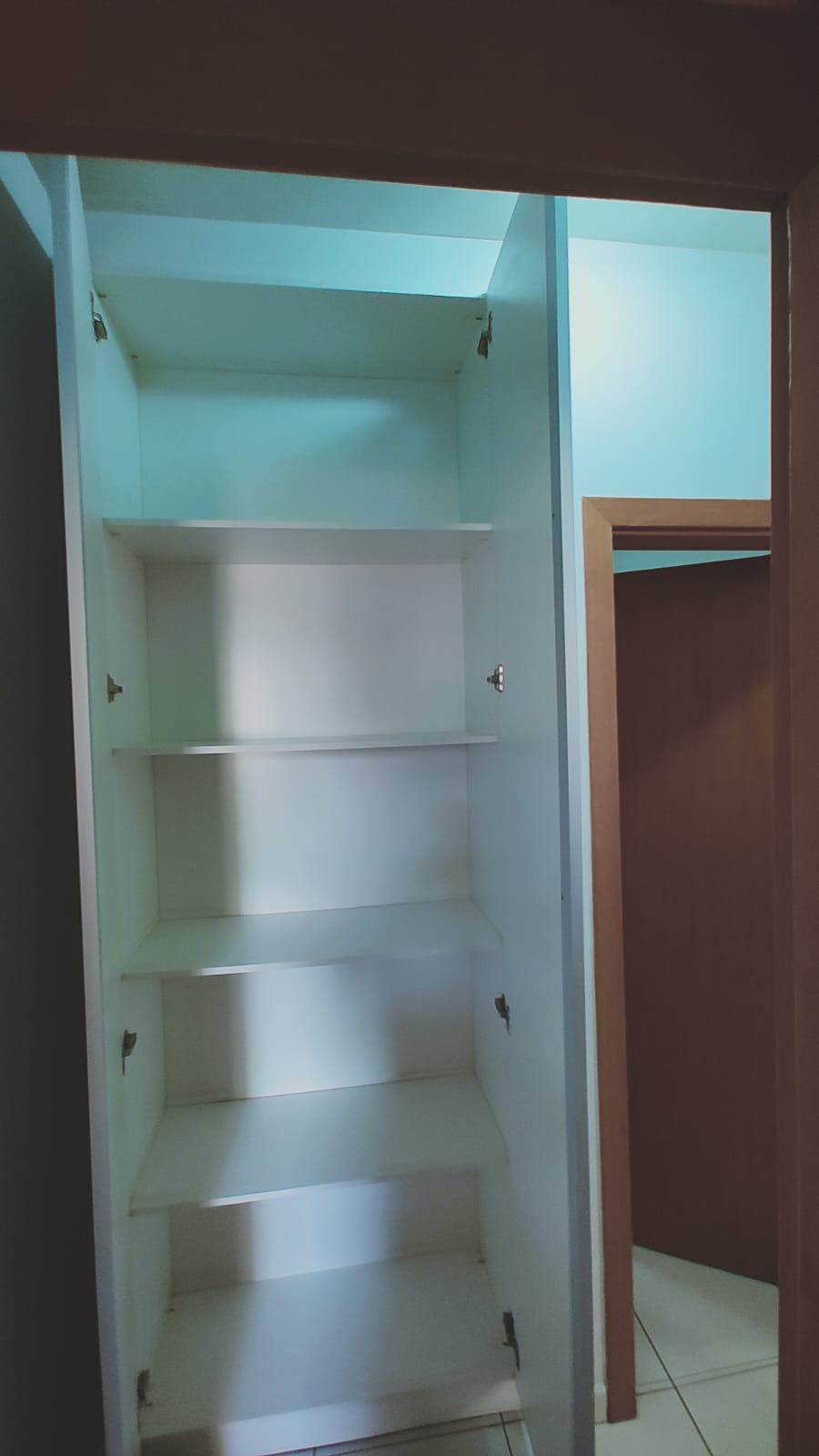 Apartamento à Venda, 02 dormitórios sendo 01 suíte, 02 vagas de garagem, Jardim Nova Aliança, Ribeirão Preto - SP