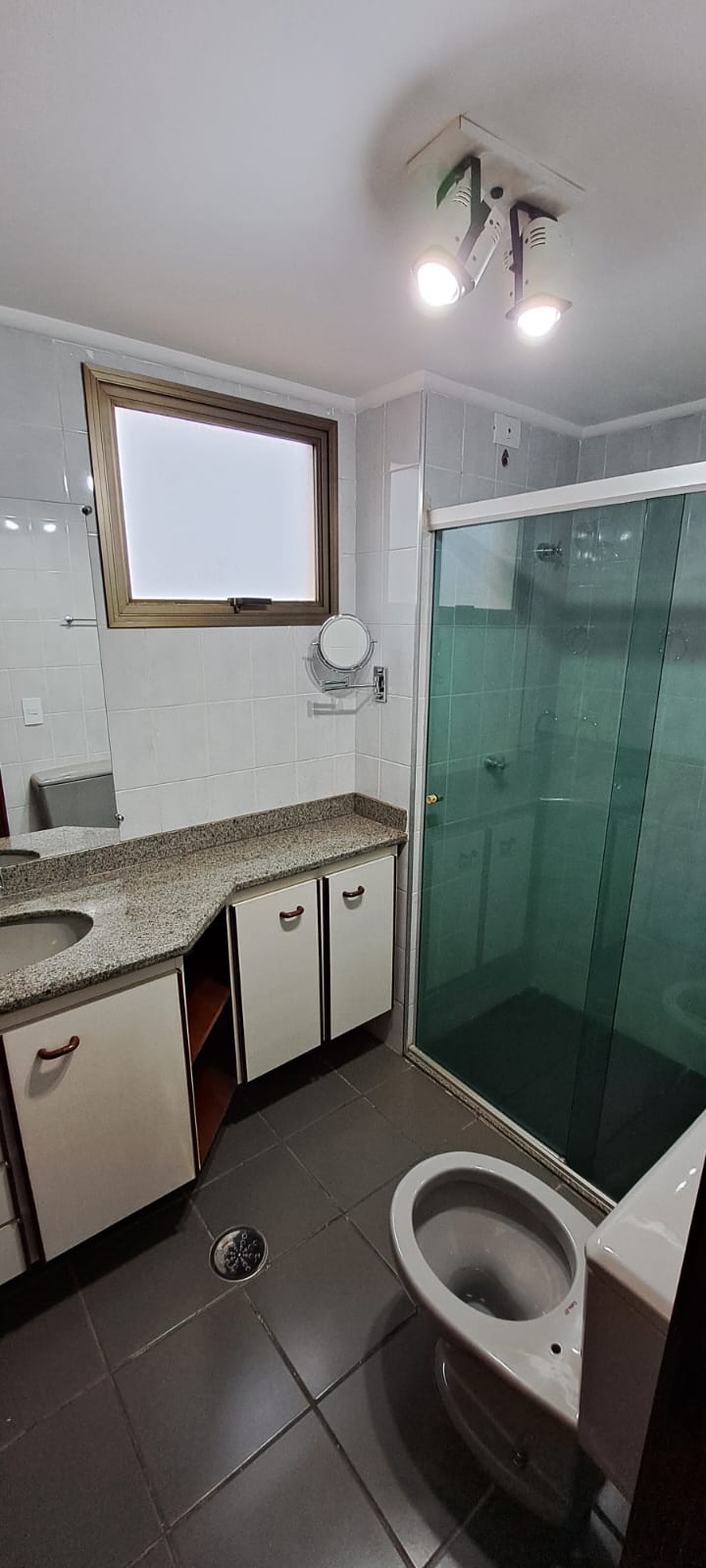 Apartamento 3 Quartos no Centro de Ribeirão Preto – 103m², Suíte e 1 Vaga – R$ 340 Mil!