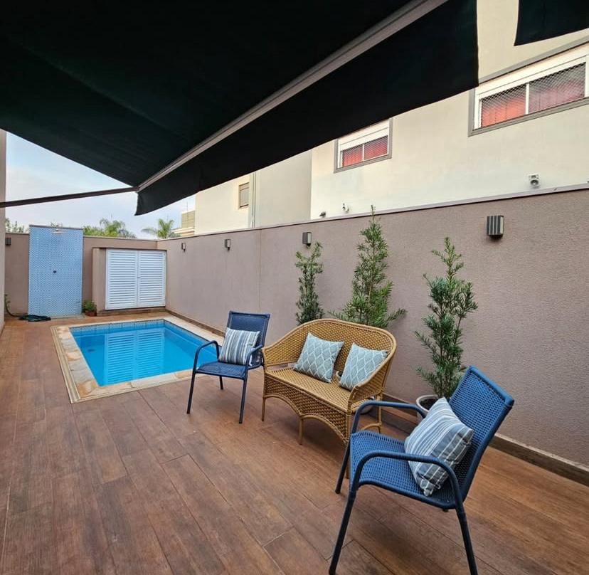 Casa Térrea em Condomínio de Alto Padrão – 3 Suítes, Piscina e Gourmet – 167m²!