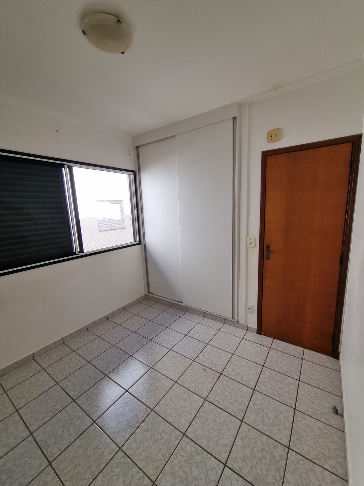 Apartamento de 65m² na Vila Ana Maria – 2 Dorms (1 Suíte), 2 Vagas e Elevador por R$280 Mil!