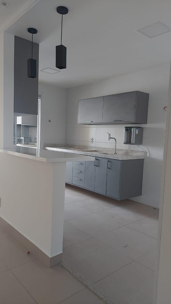 Apartamento Corporativo no Jardim Botânico – 3 Suítes, Lazer Completo e 2 Vagas por R$990 Mil!