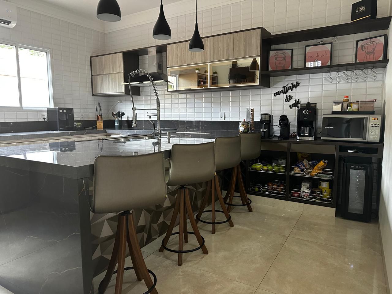 Casa térrea à venda, 264m², 03 suítes, Cidade Universitária, Ribeirão Preto, SP