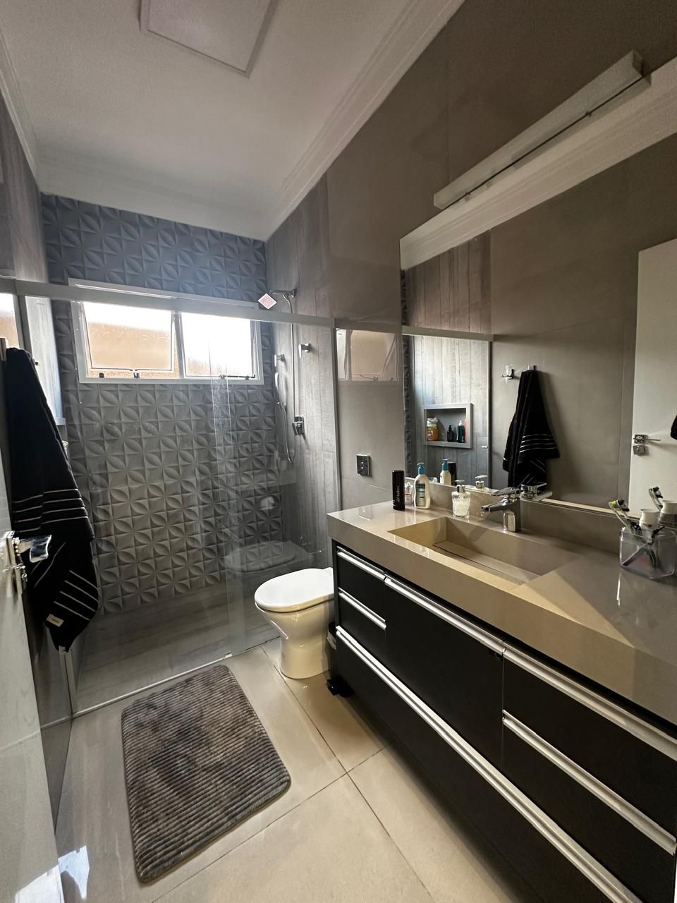Casa térrea à venda, 264m², 03 suítes, Cidade Universitária, Ribeirão Preto, SP