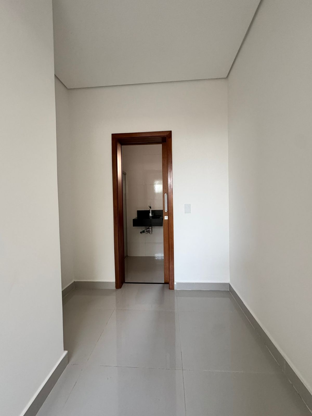 Condomínio San Marco, 3 suítes, piscina, armários, pronta pra morar