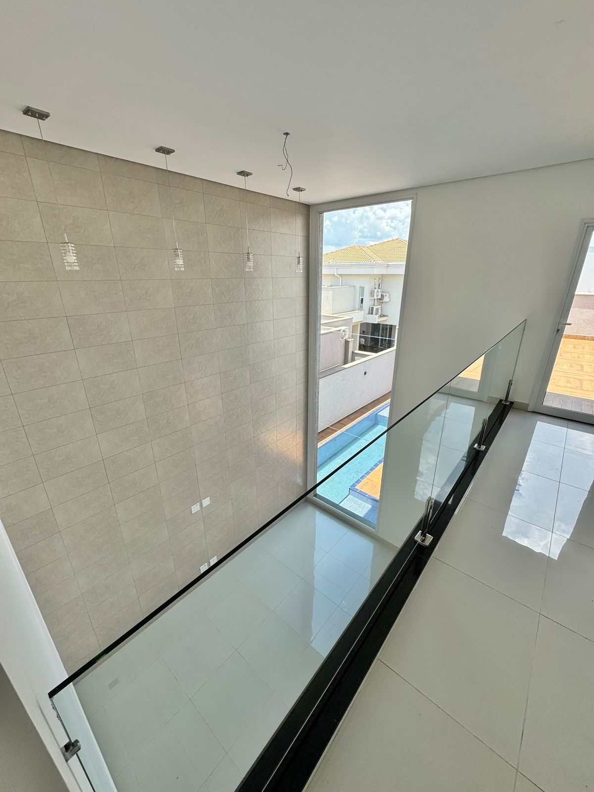 Condomínio San Marco, 3 suítes, piscina, armários, pronta pra morar